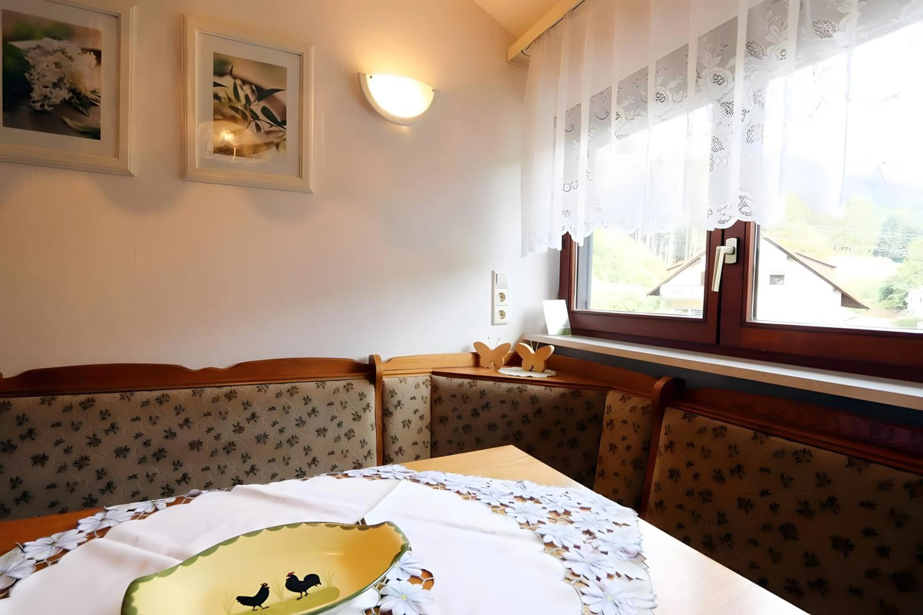 Property building in Gasthaus Zur Linde Ferienwohnungen