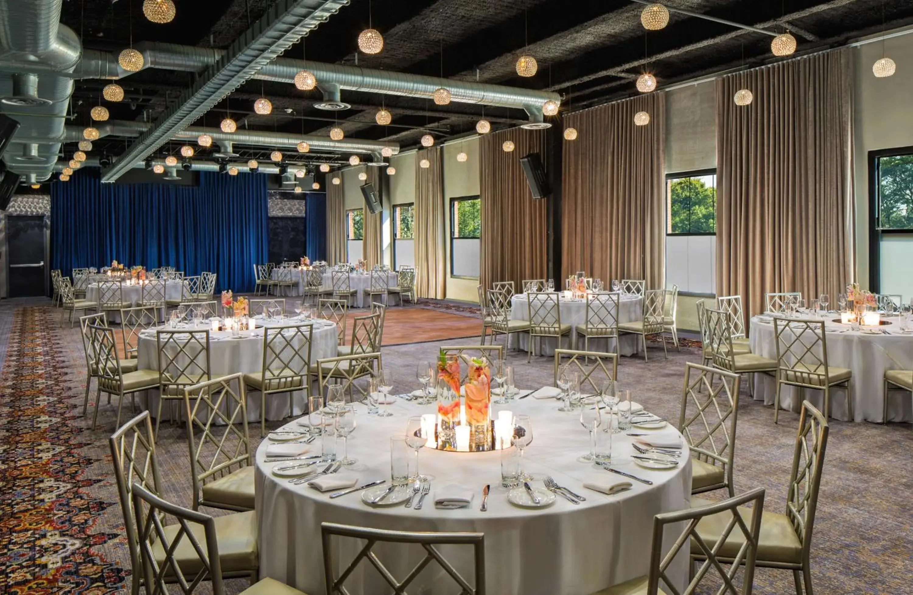 Lobby or reception in Hotel Nyack, a JdV by Hyatt Hotel Lobby or reception in Hotel Nyack, a JdV by Hyatt Hotel