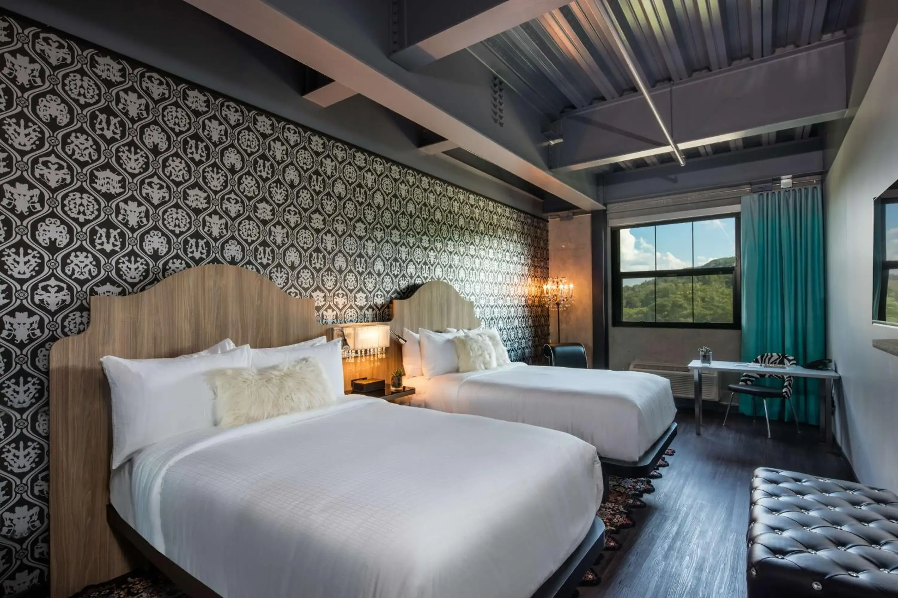 Seating area, Bed in Hotel Nyack, a JdV by Hyatt Hotel Seating area, Bed in Hotel Nyack, a JdV by Hyatt Hotel