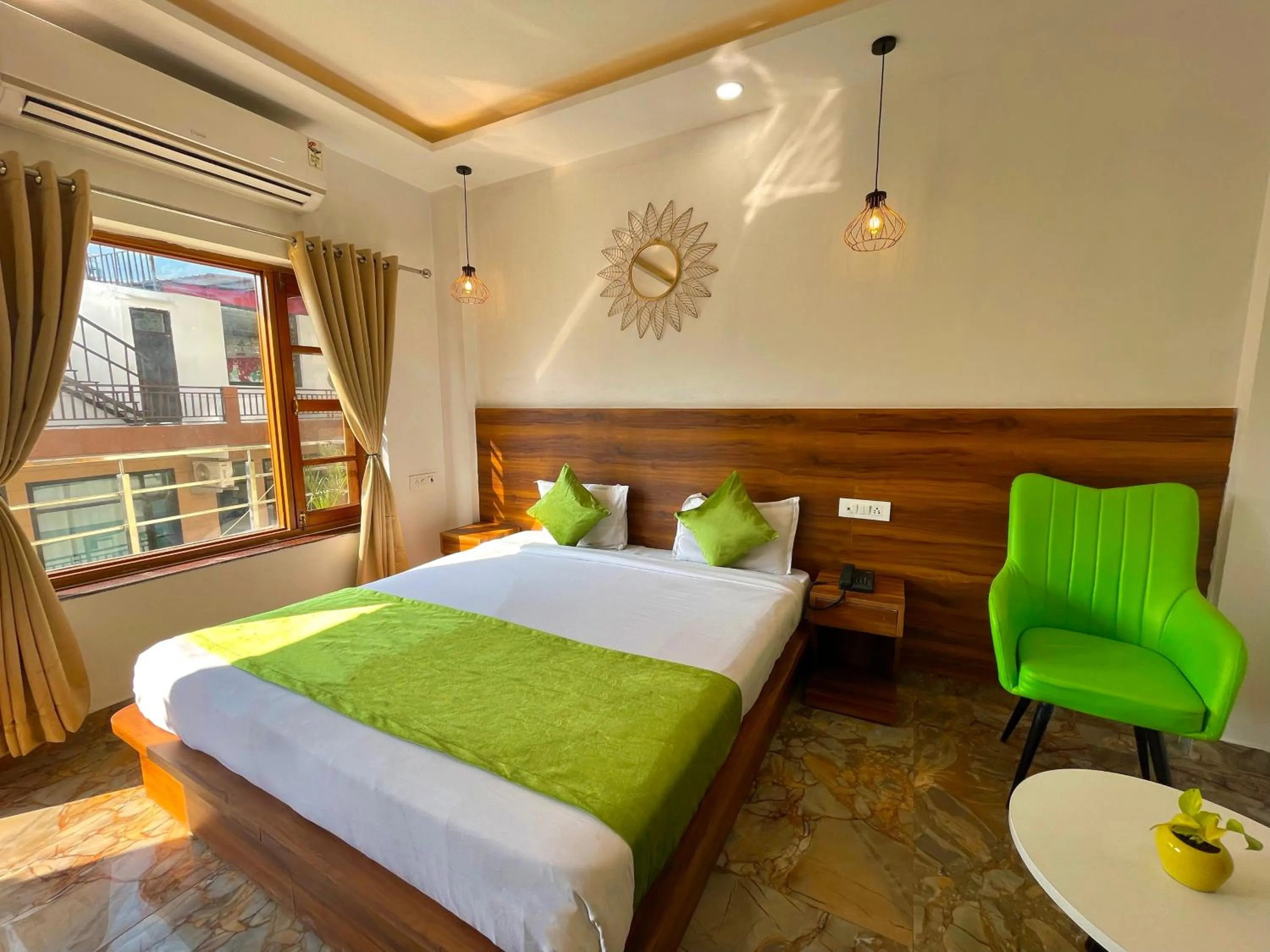 Bed in Wanna Stay Rishikesh