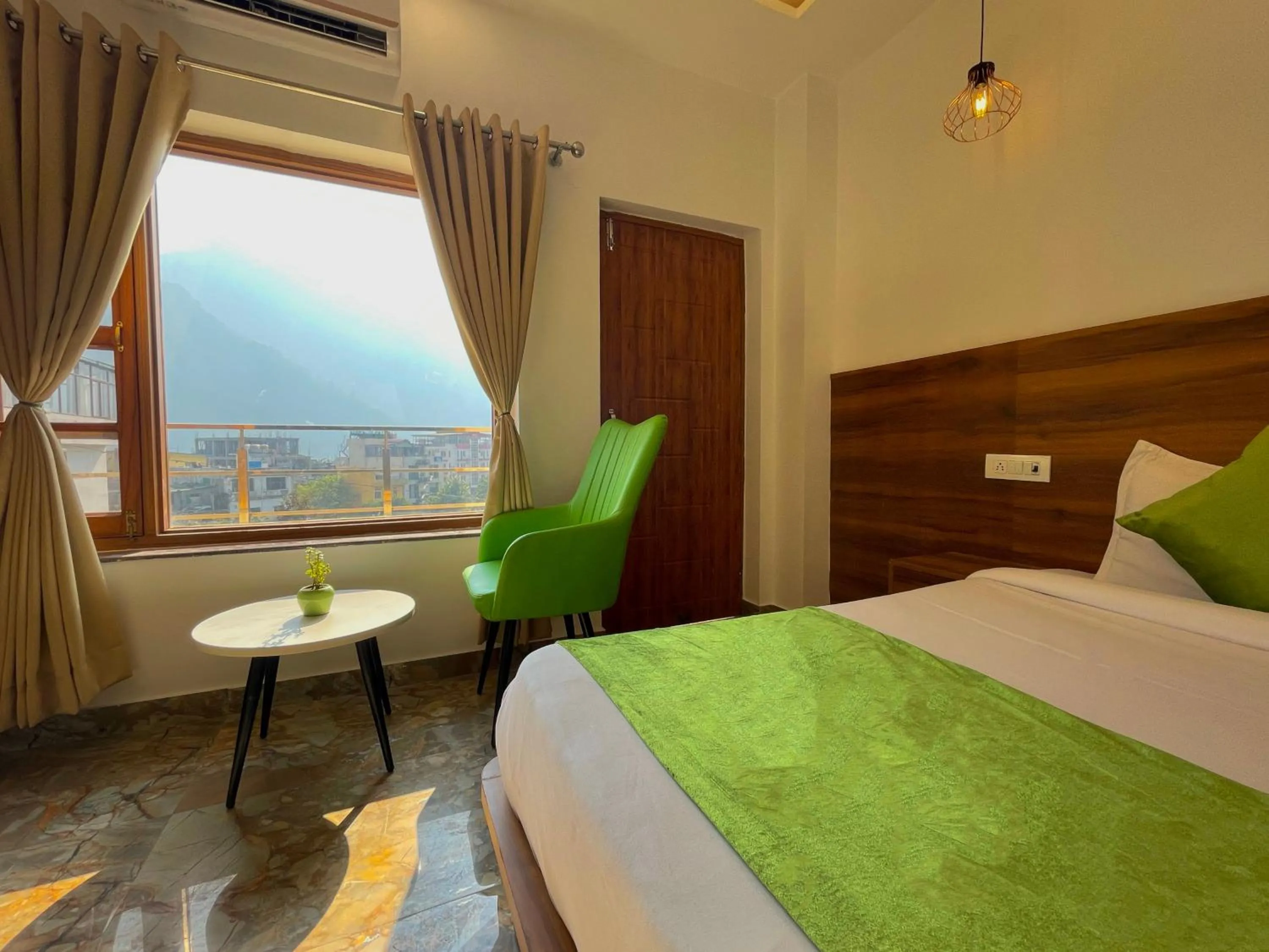 Bed in Wanna Stay Rishikesh