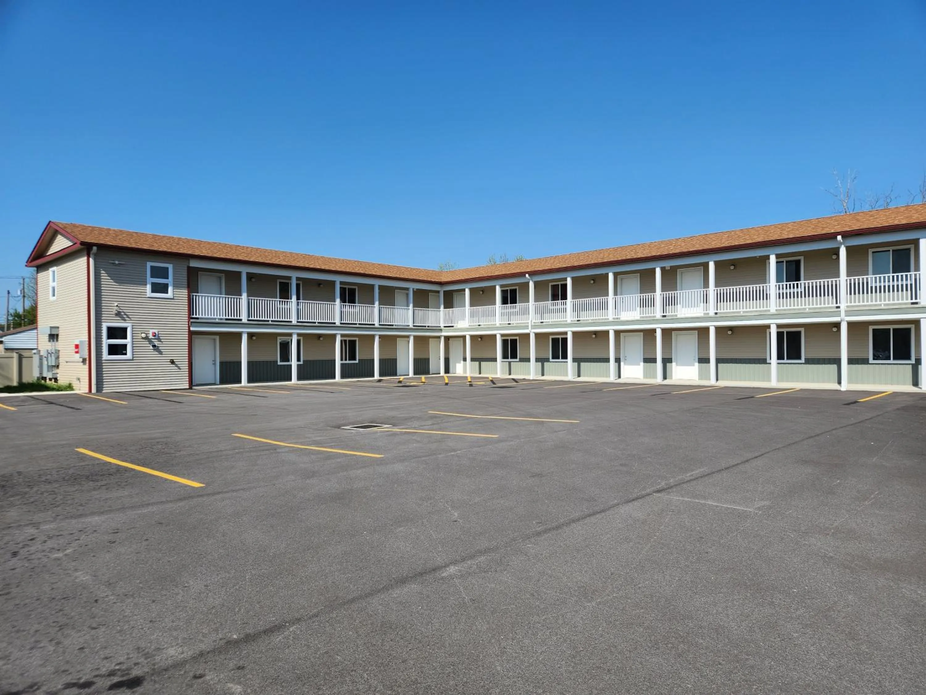 Property building in Stay Inn and Suites