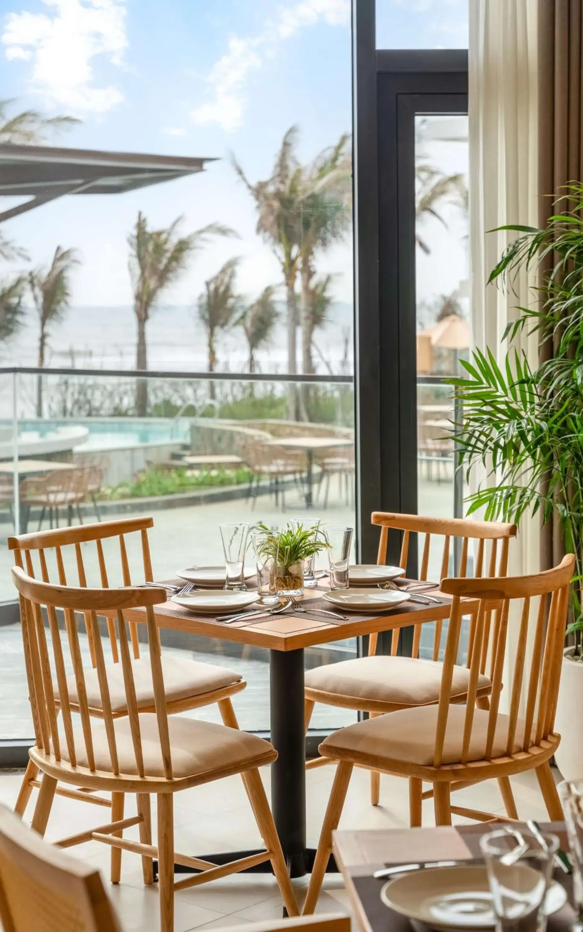 Restaurant/places to eat in Radisson Resort Mui Ne Restaurant/places to eat in Radisson Resort Mui Ne