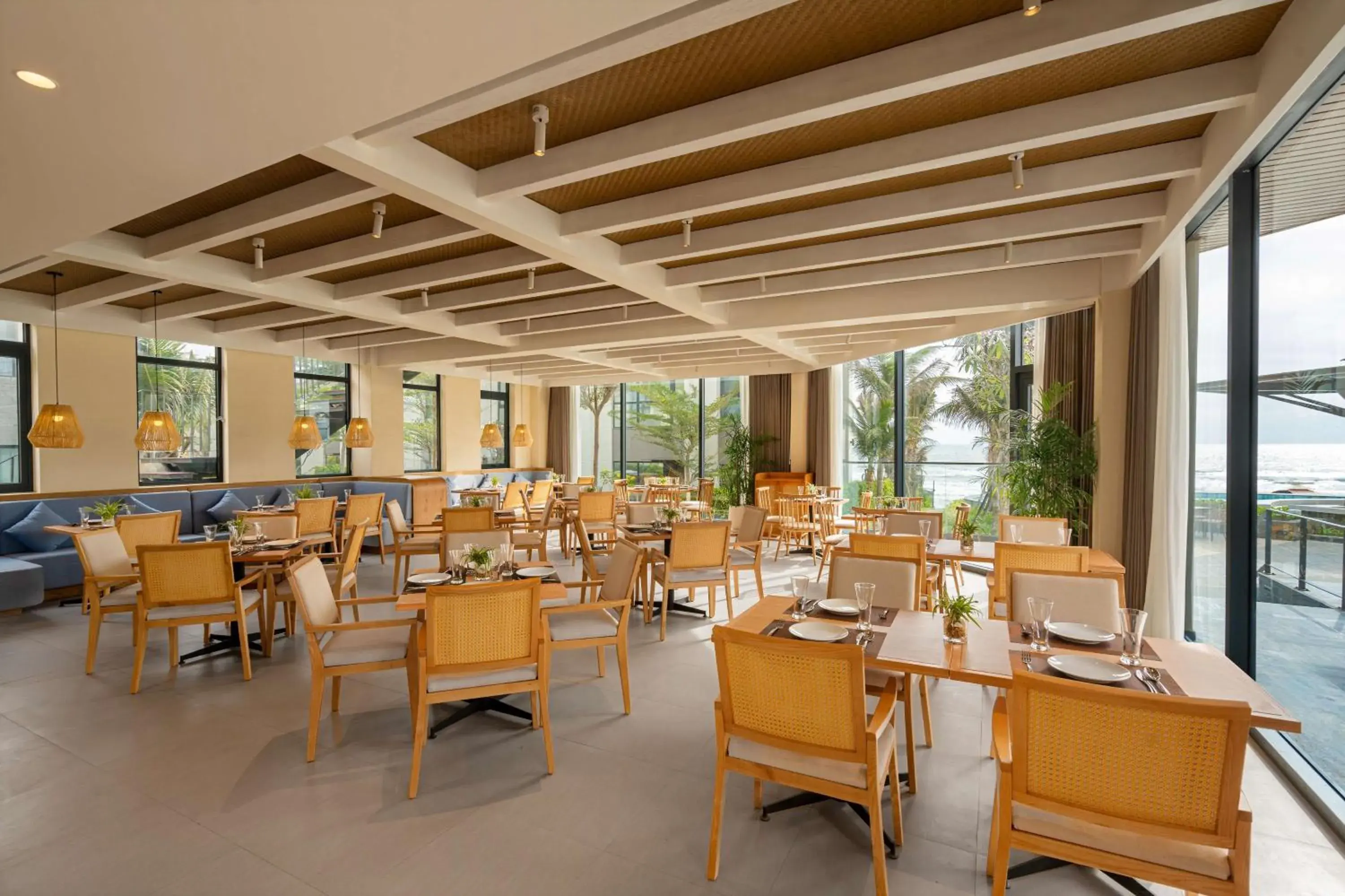 Restaurant/places to eat in Radisson Resort Mui Ne Restaurant/places to eat in Radisson Resort Mui Ne