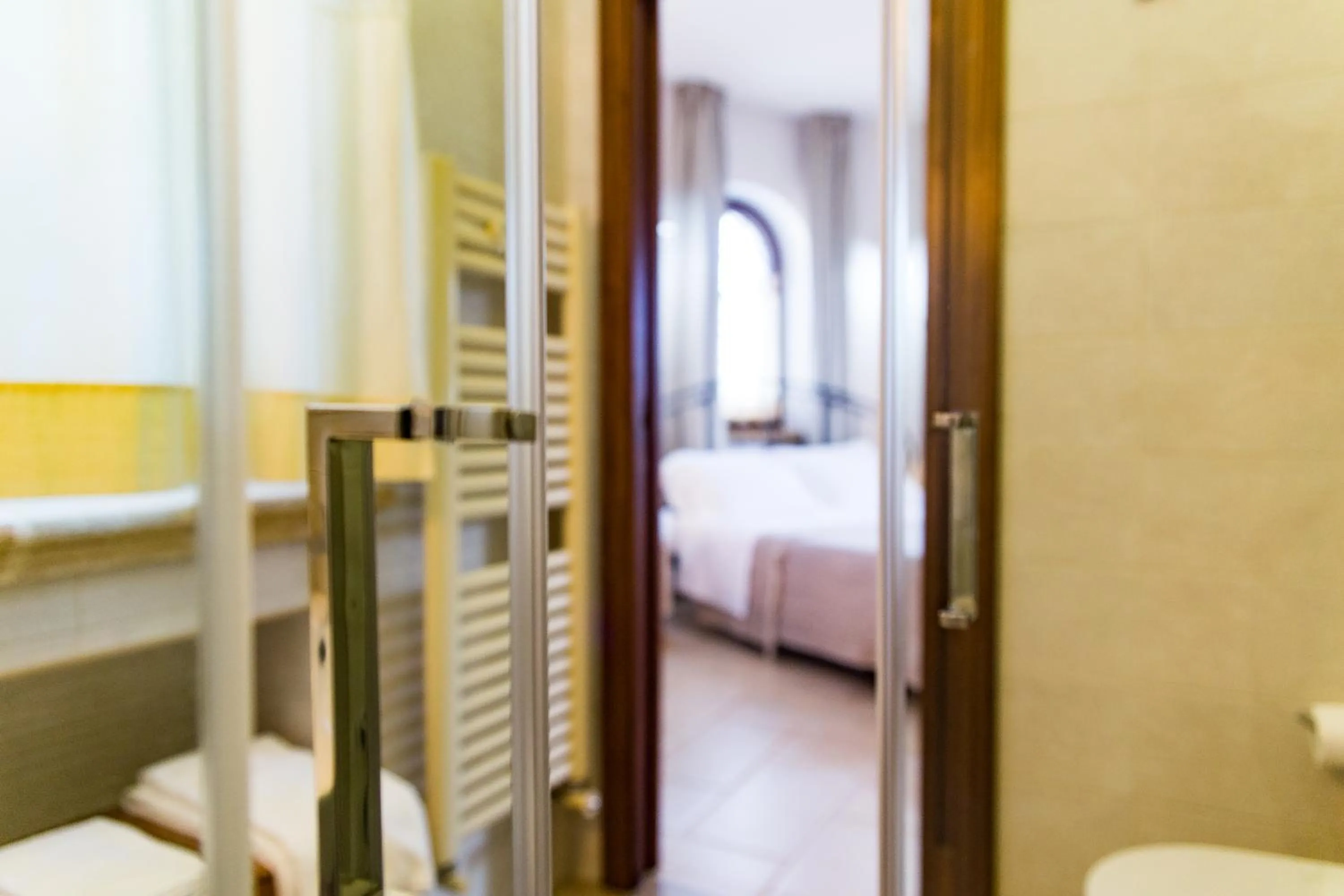 Bathroom, Bed in Villa Narducci