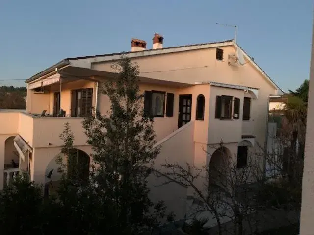Apartments Toni-Malinska Apartments Toni-Malinska