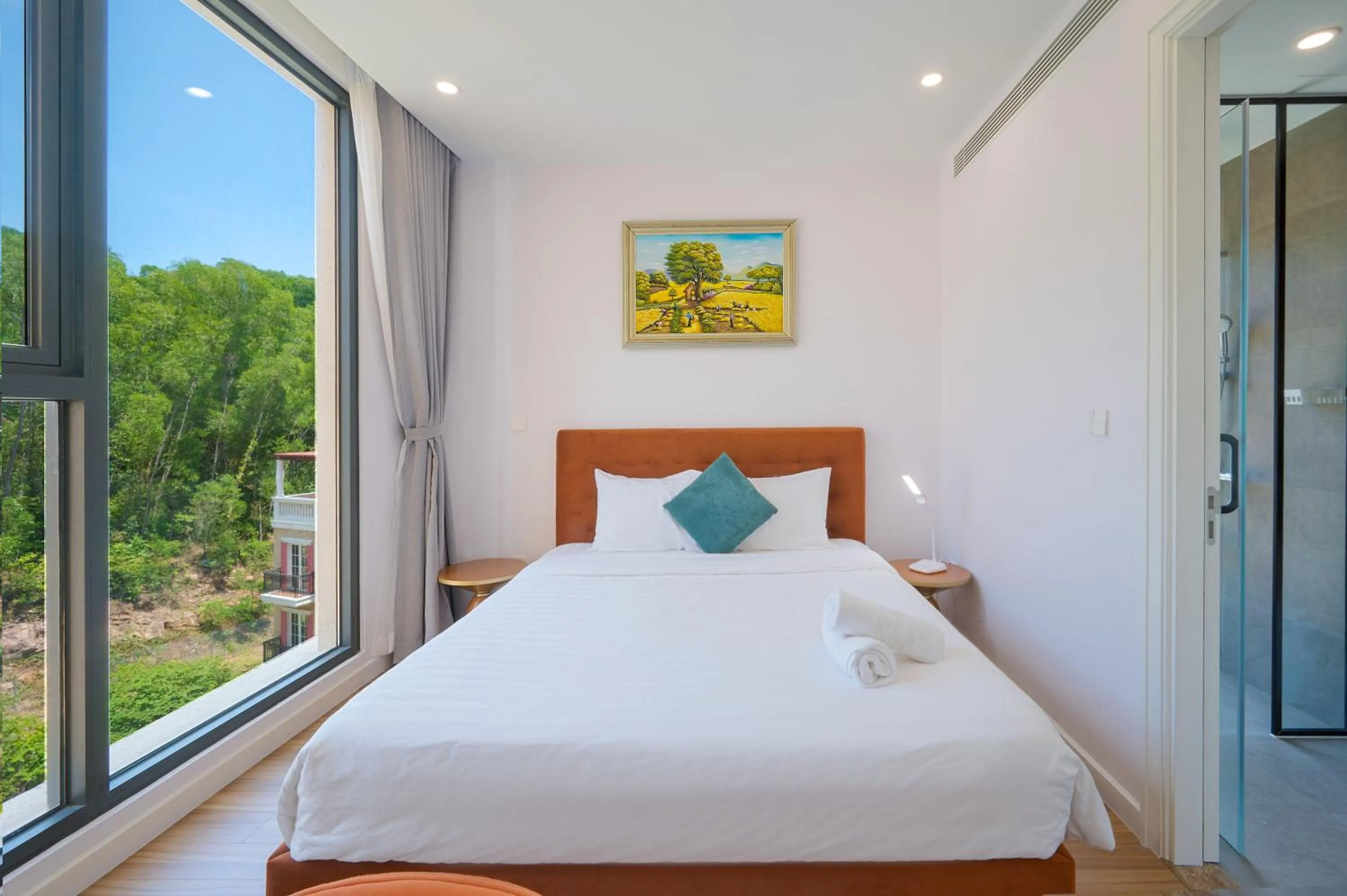 Bed in La isla Apartments & Villas - Sea View & Fireworks Phu Quoc