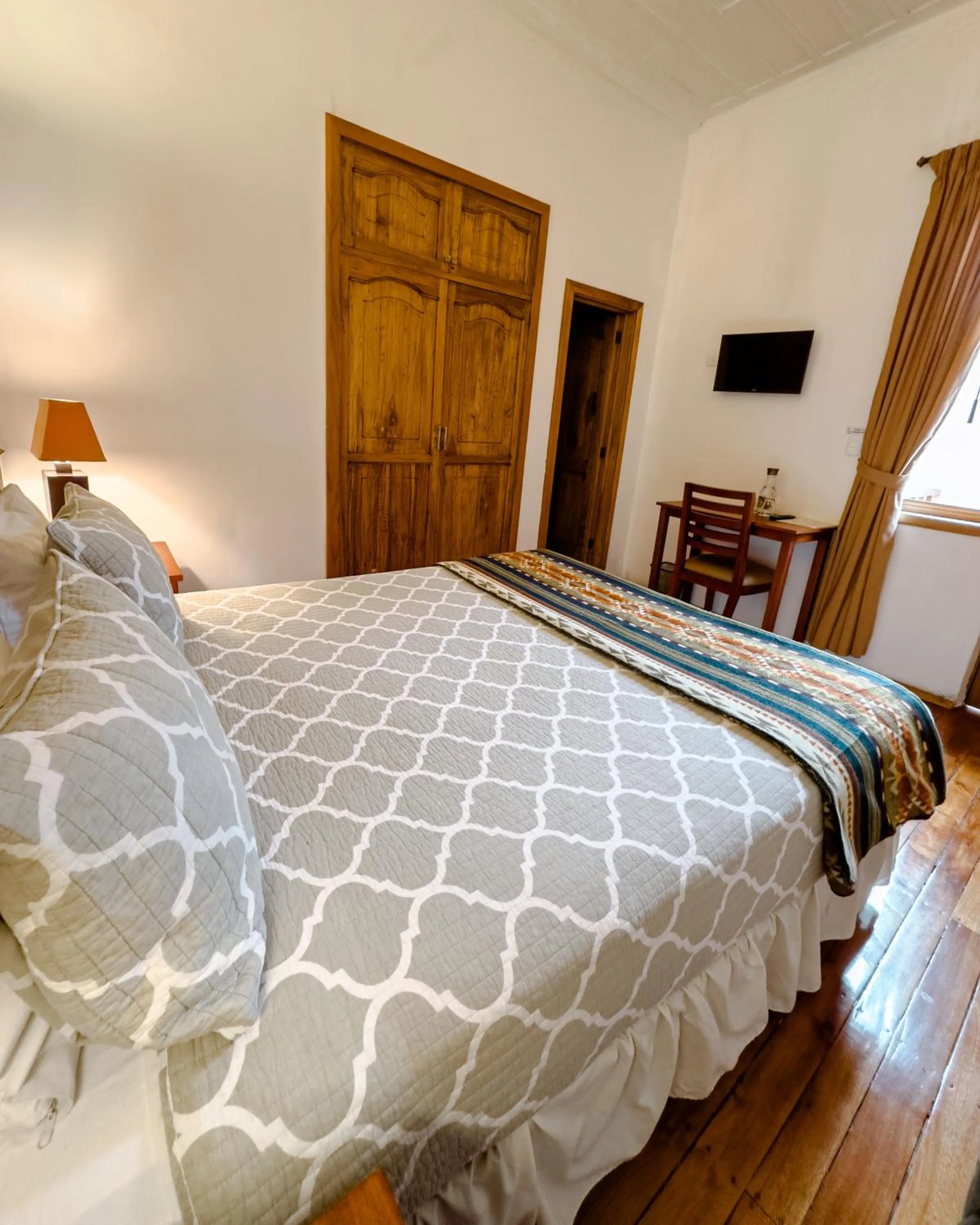 Bed in Hotel Boutique Casa Montalvo Cuenca
