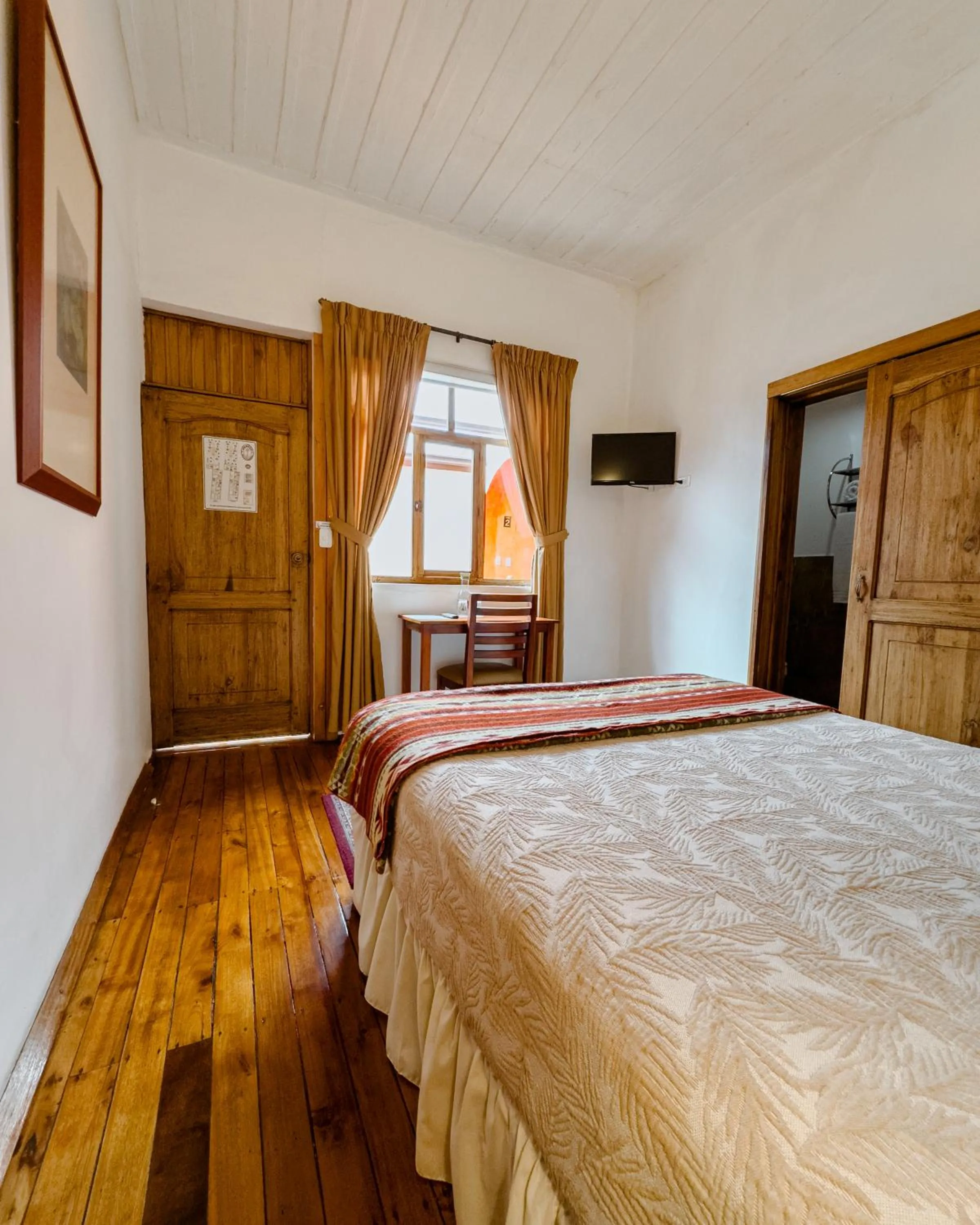 Bed in Hotel Boutique Casa Montalvo Cuenca