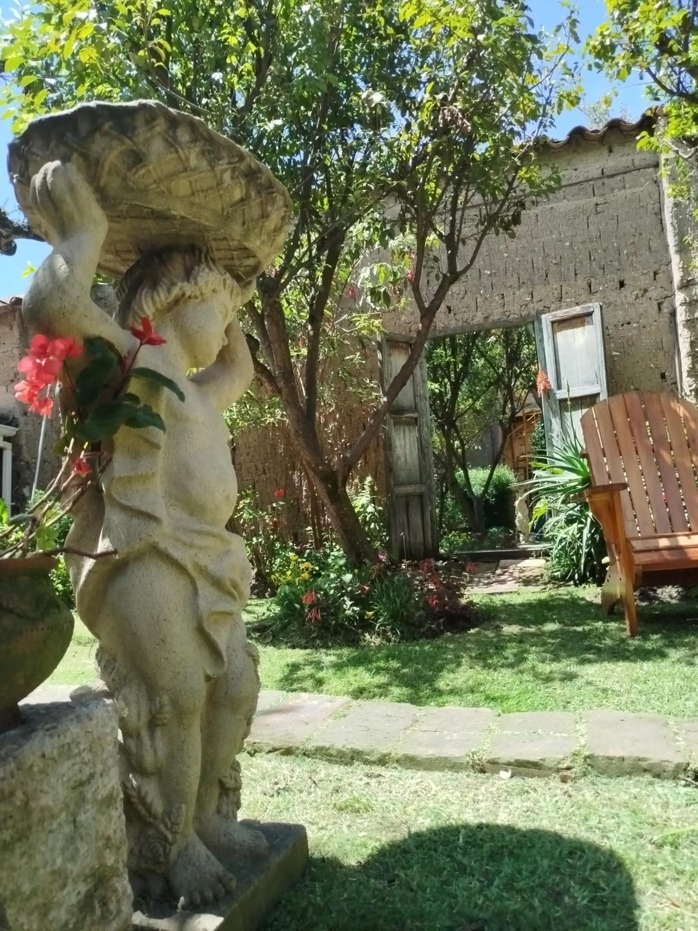 Spring in Hotel Boutique Casa Montalvo Cuenca