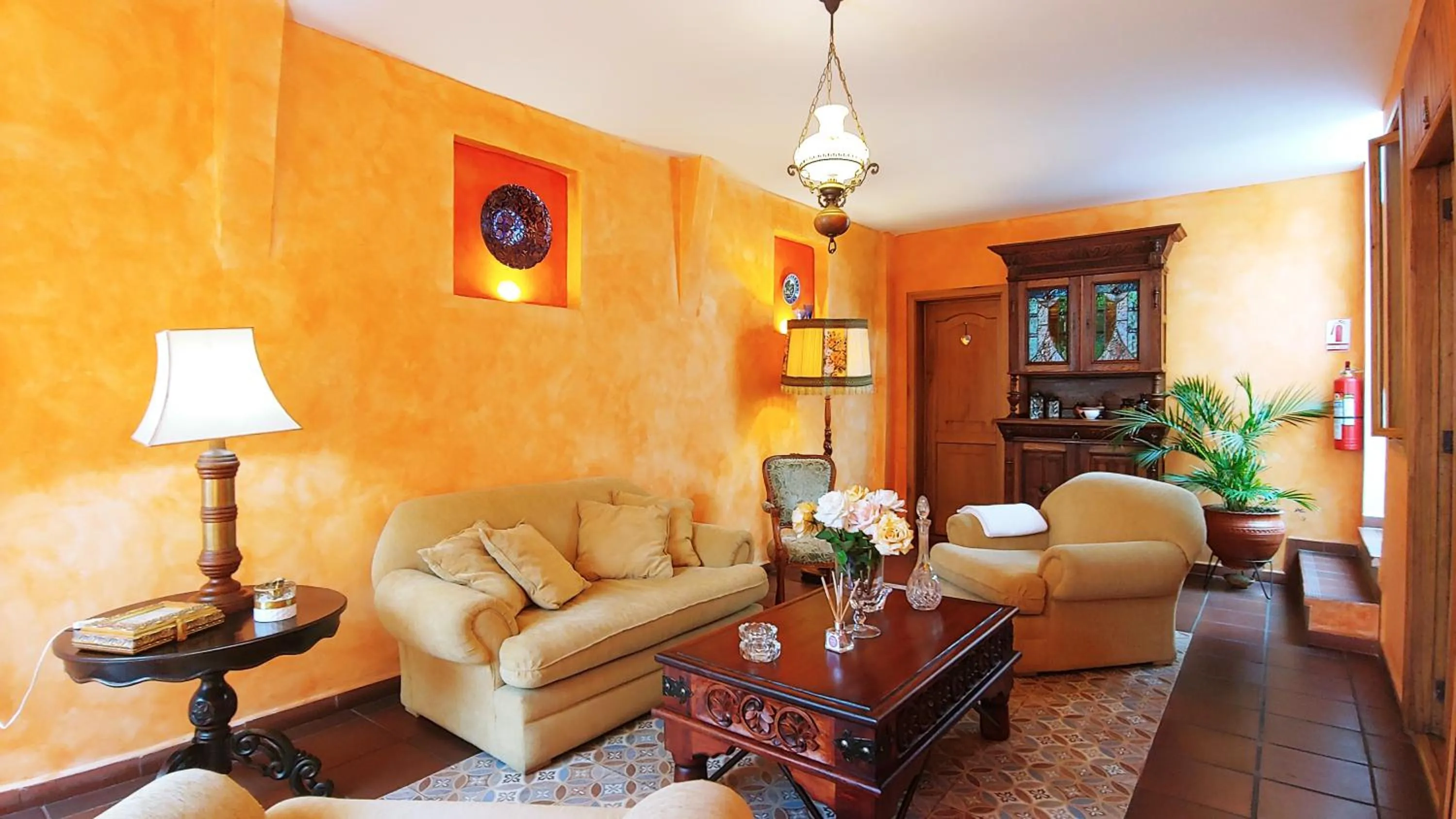 Living room in Hotel Boutique Casa Montalvo Cuenca