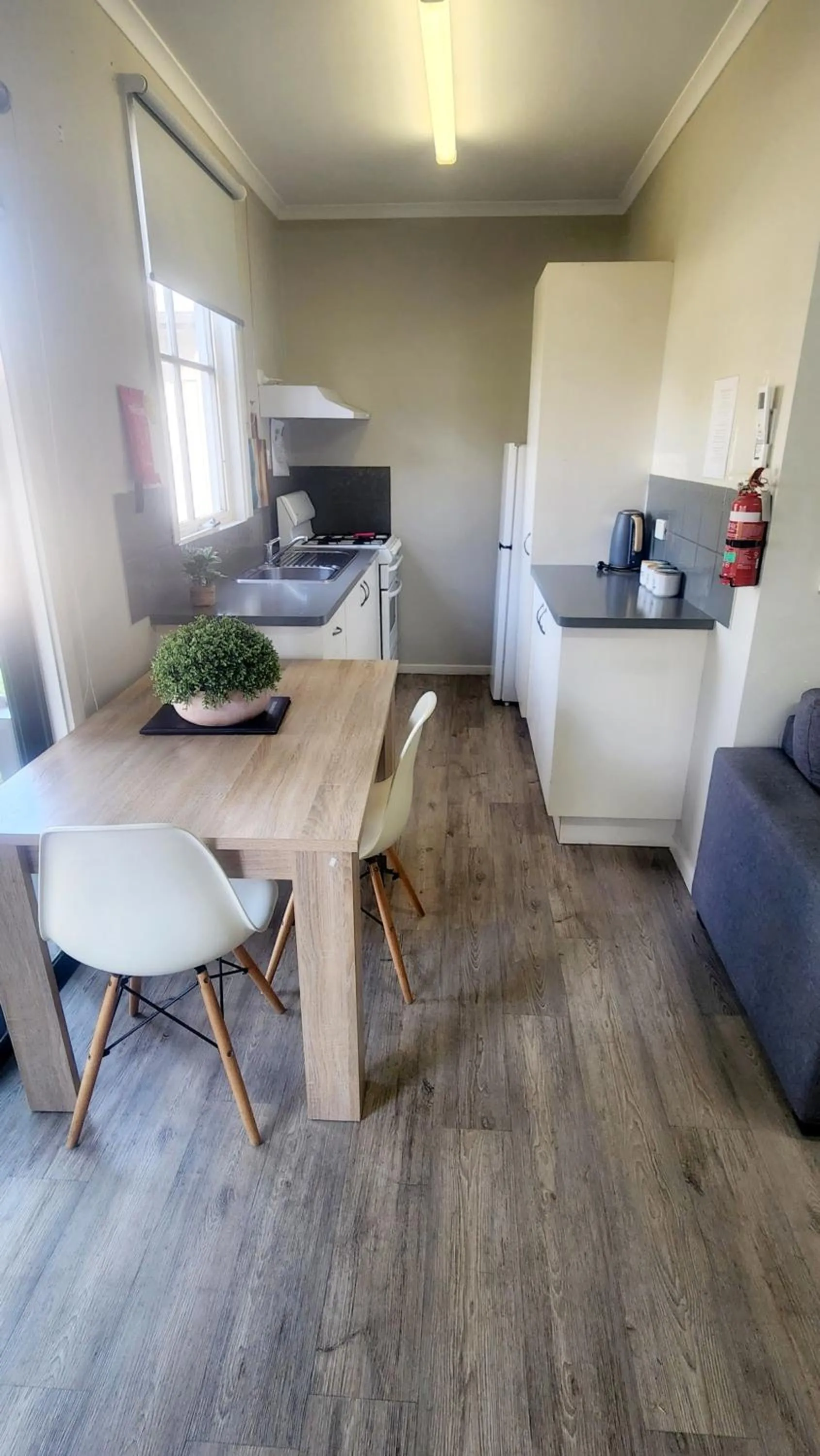 Kitchen or kitchenette in Echo Beach Tourist Park