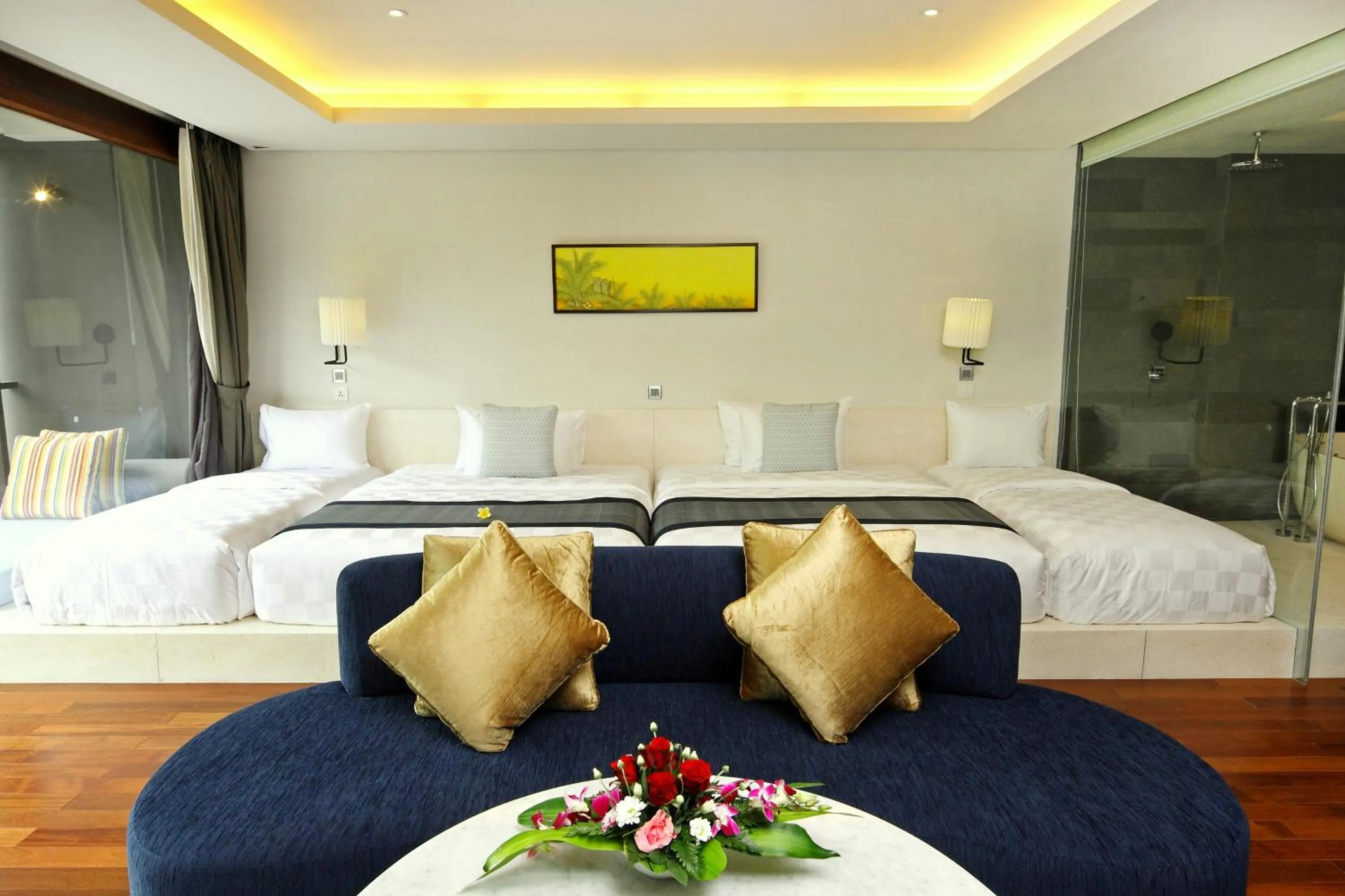 Bed in Watermark Hotel & Spa Bali