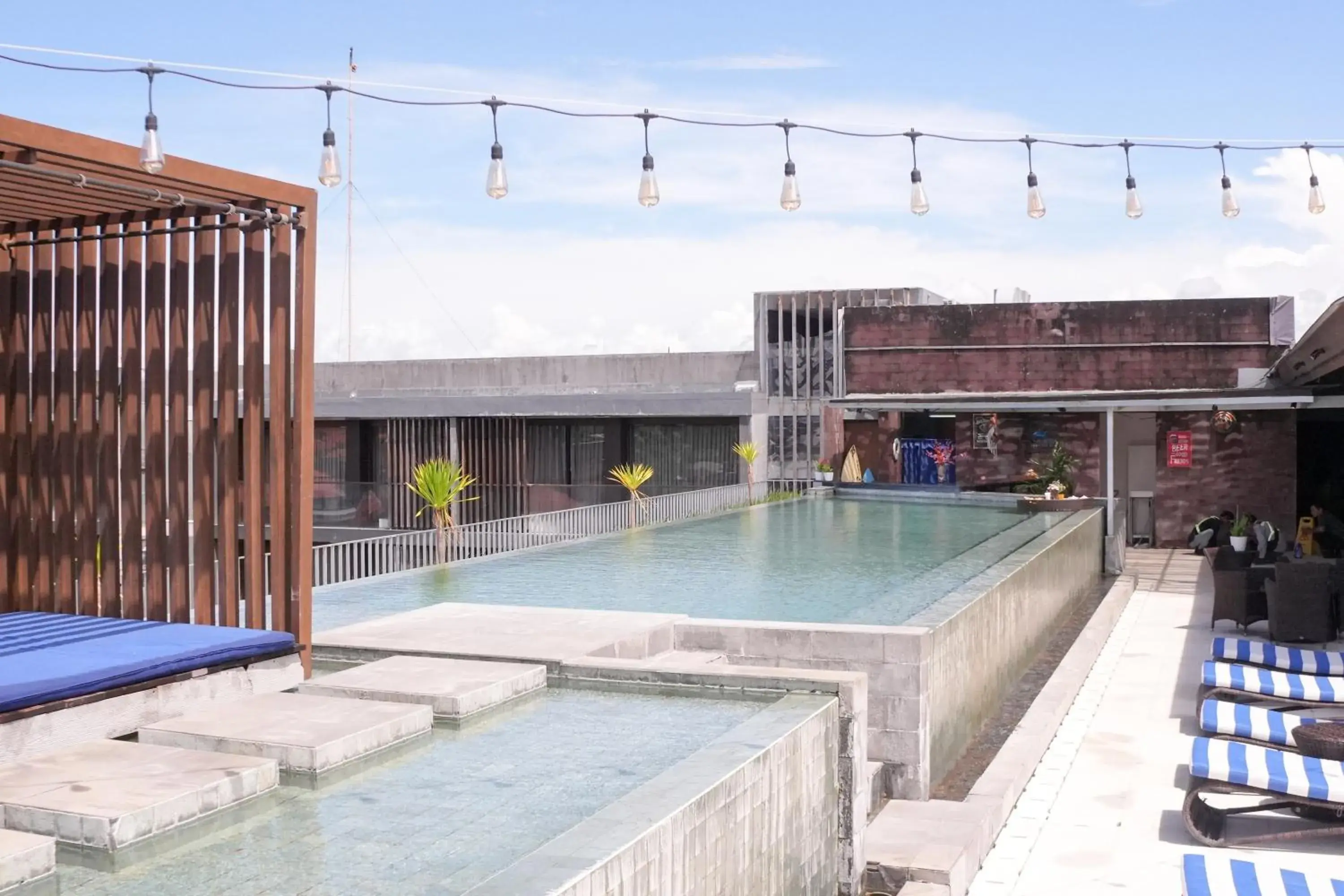 Swimming pool in Watermark Hotel & Spa Bali Swimming pool in Watermark Hotel & Spa Bali