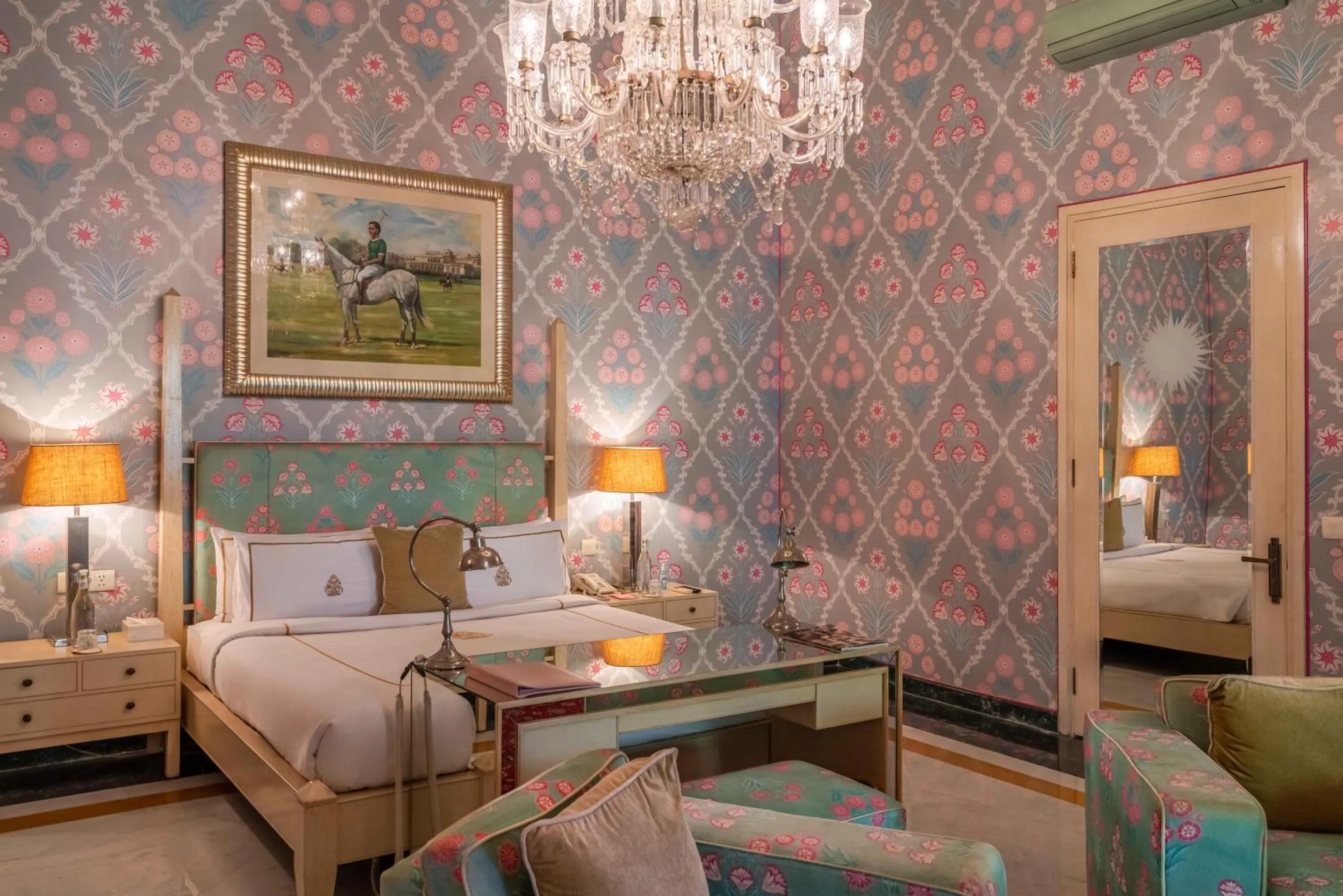 Bedroom, Bed in Rajmahal Palace RAAS