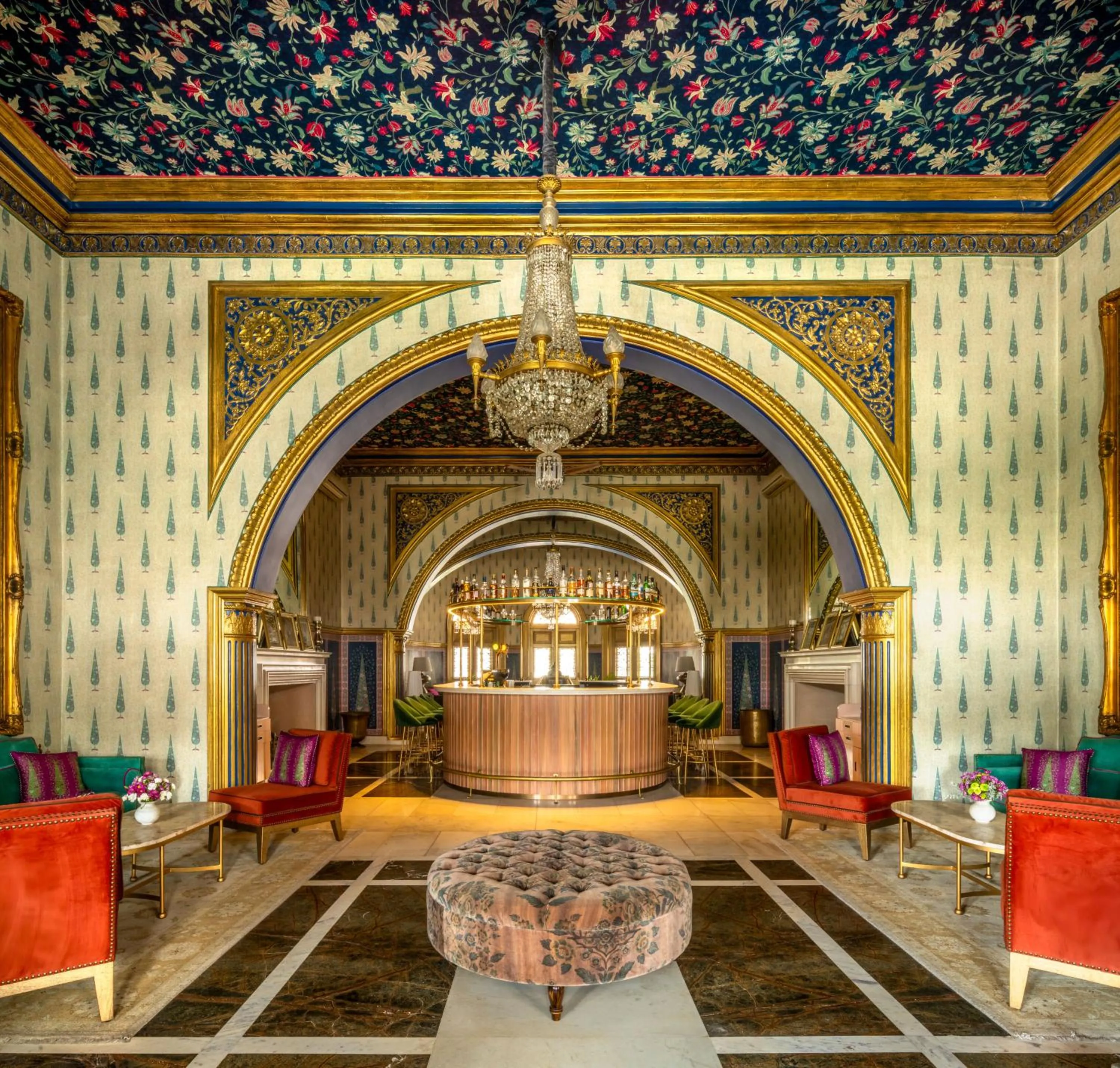 Lounge or bar in Rajmahal Palace RAAS