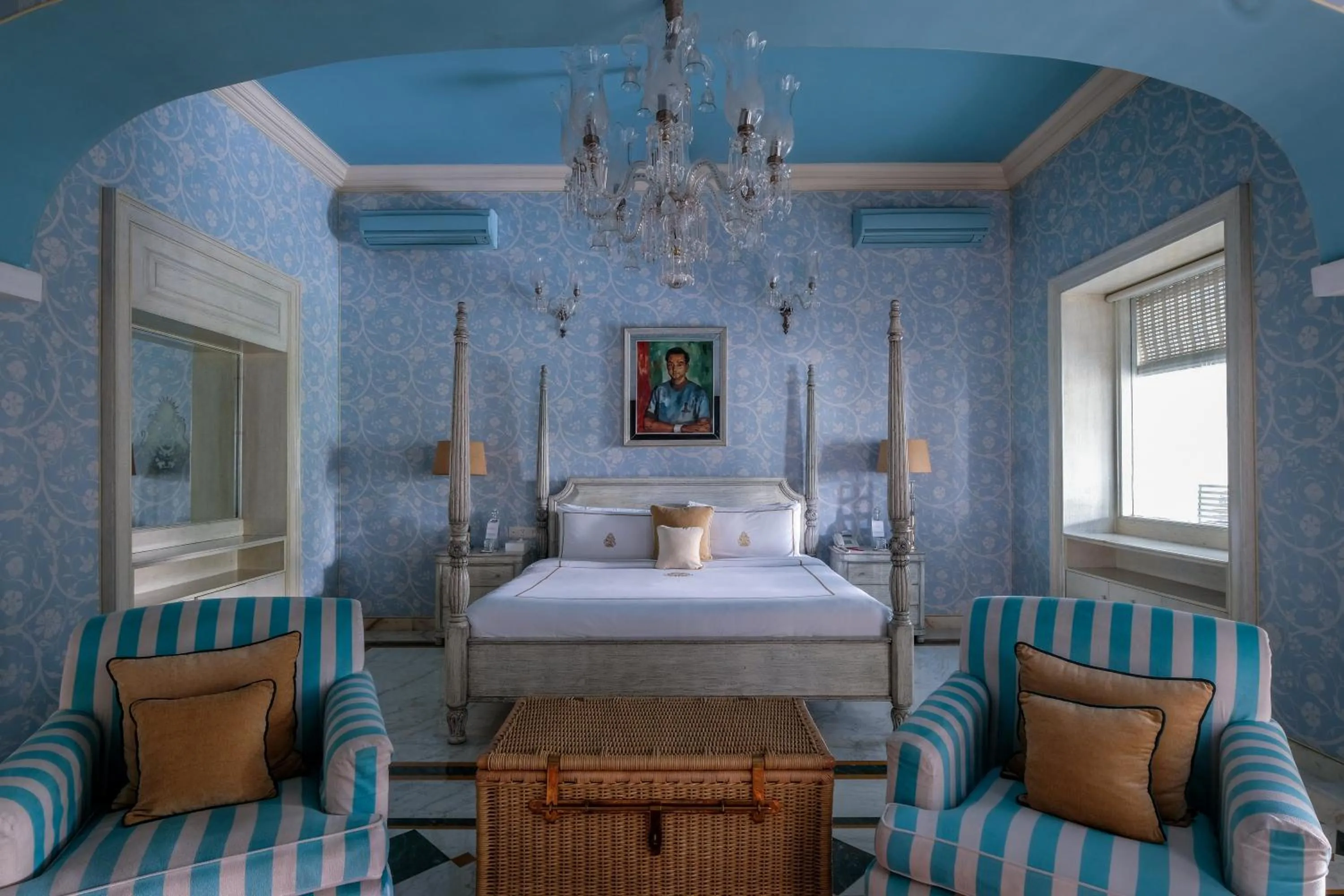 Bedroom, Bed in Rajmahal Palace RAAS