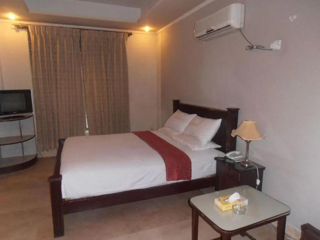 Hotel The Leschanze