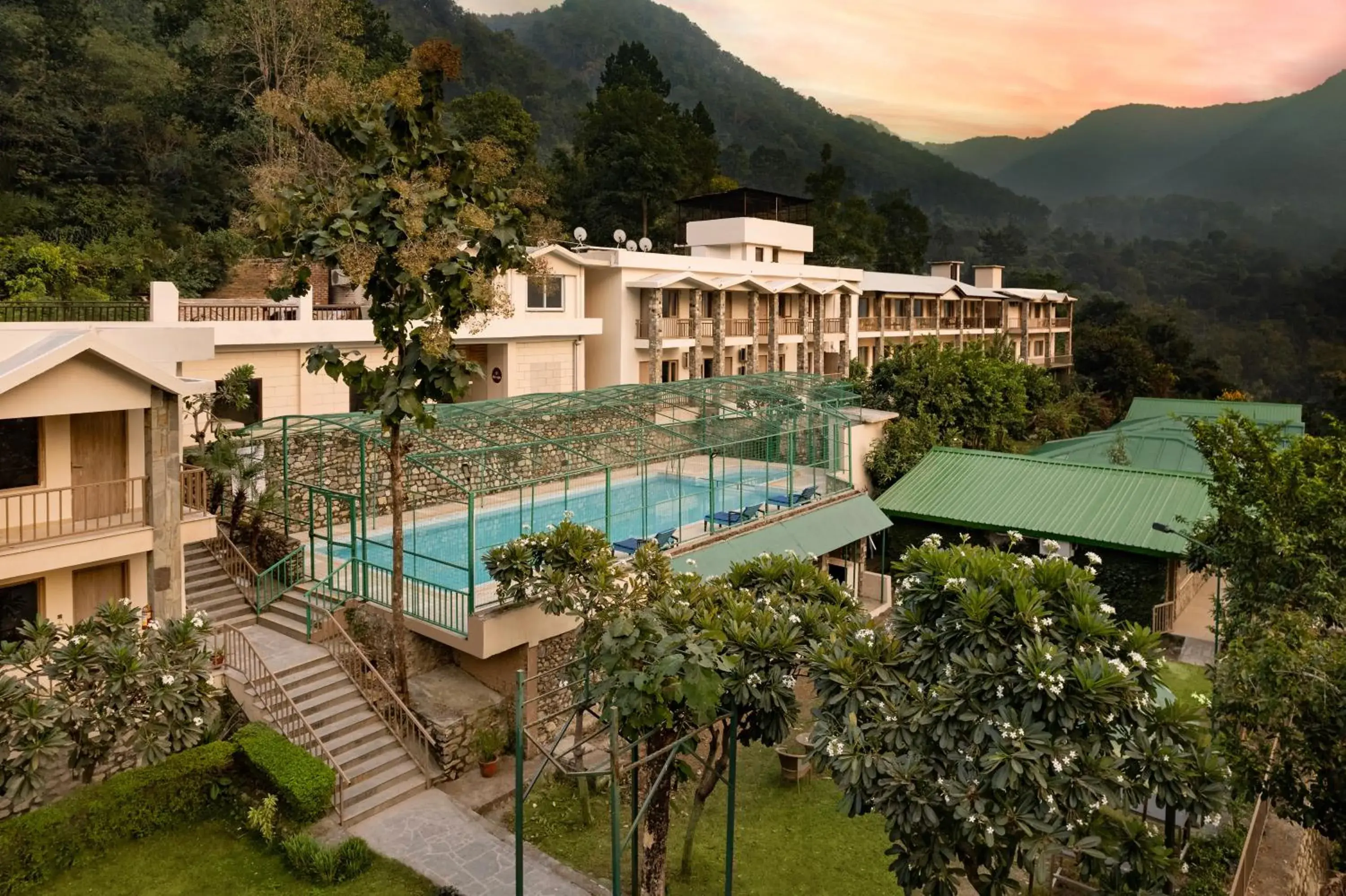 Swimming pool in Sterling Corbett Swimming pool in Sterling Corbett