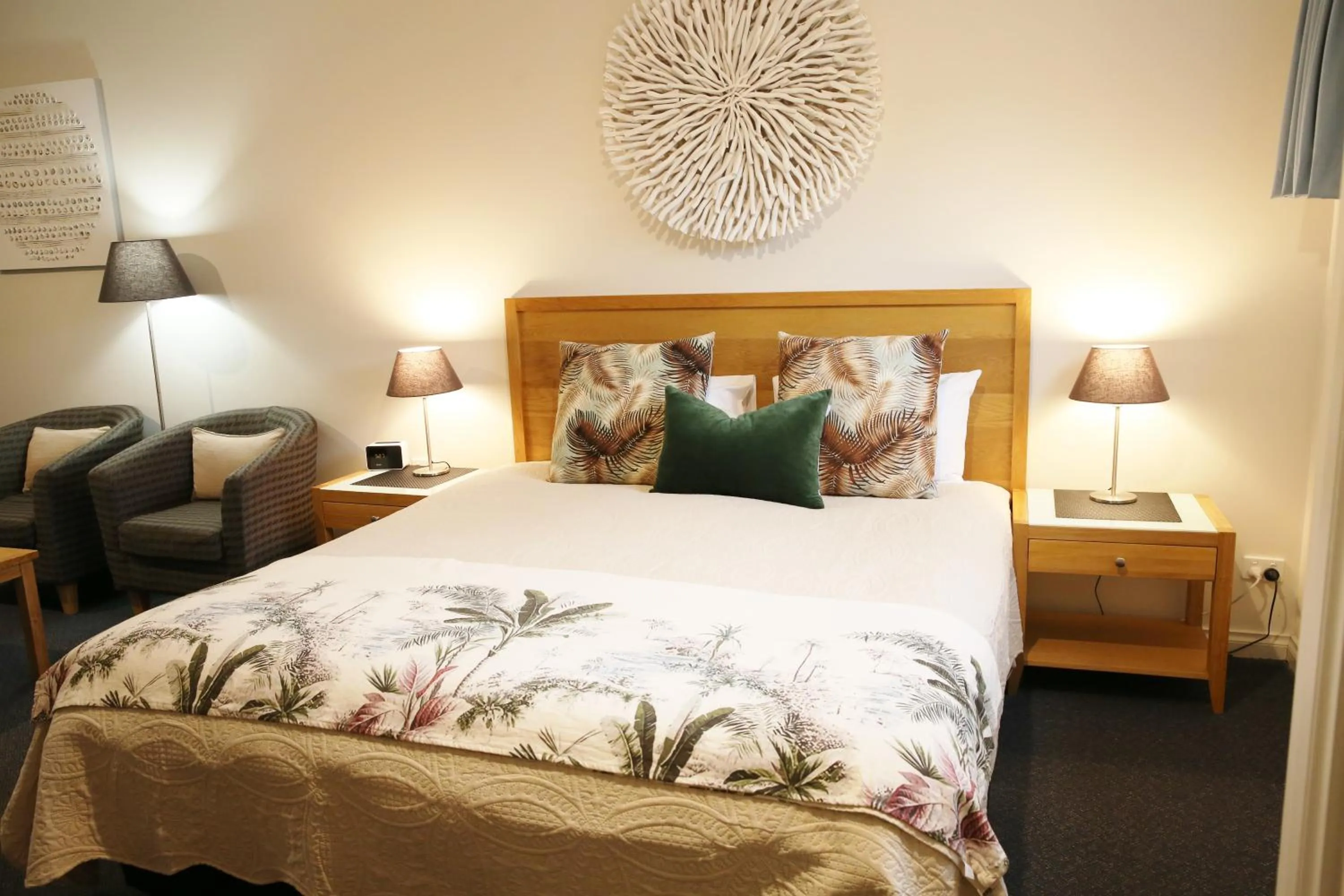 Bedroom, Bed in Motel On A'Beckett