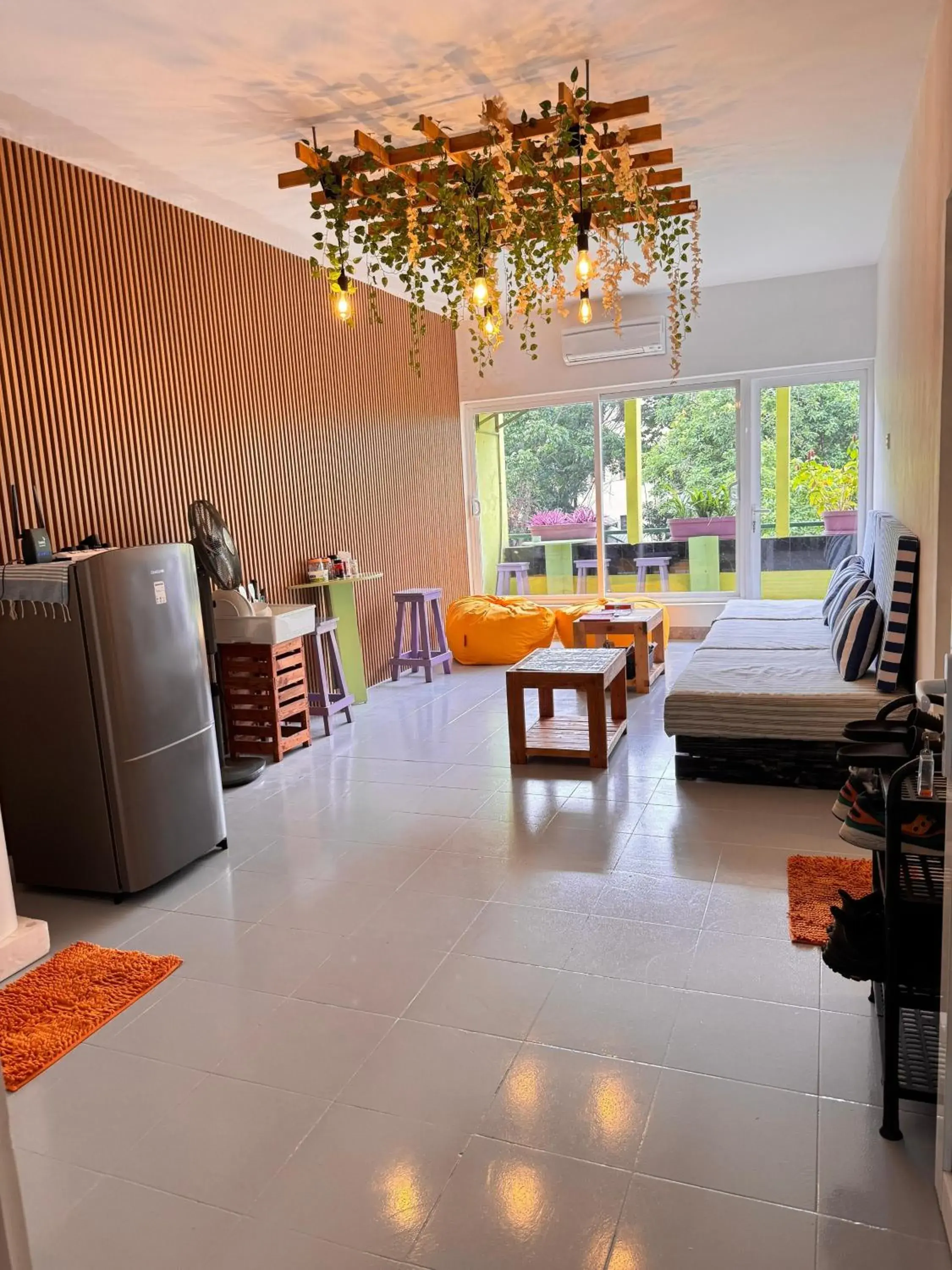 Hostel Republic at Galle Face Hostel Republic at Galle Face