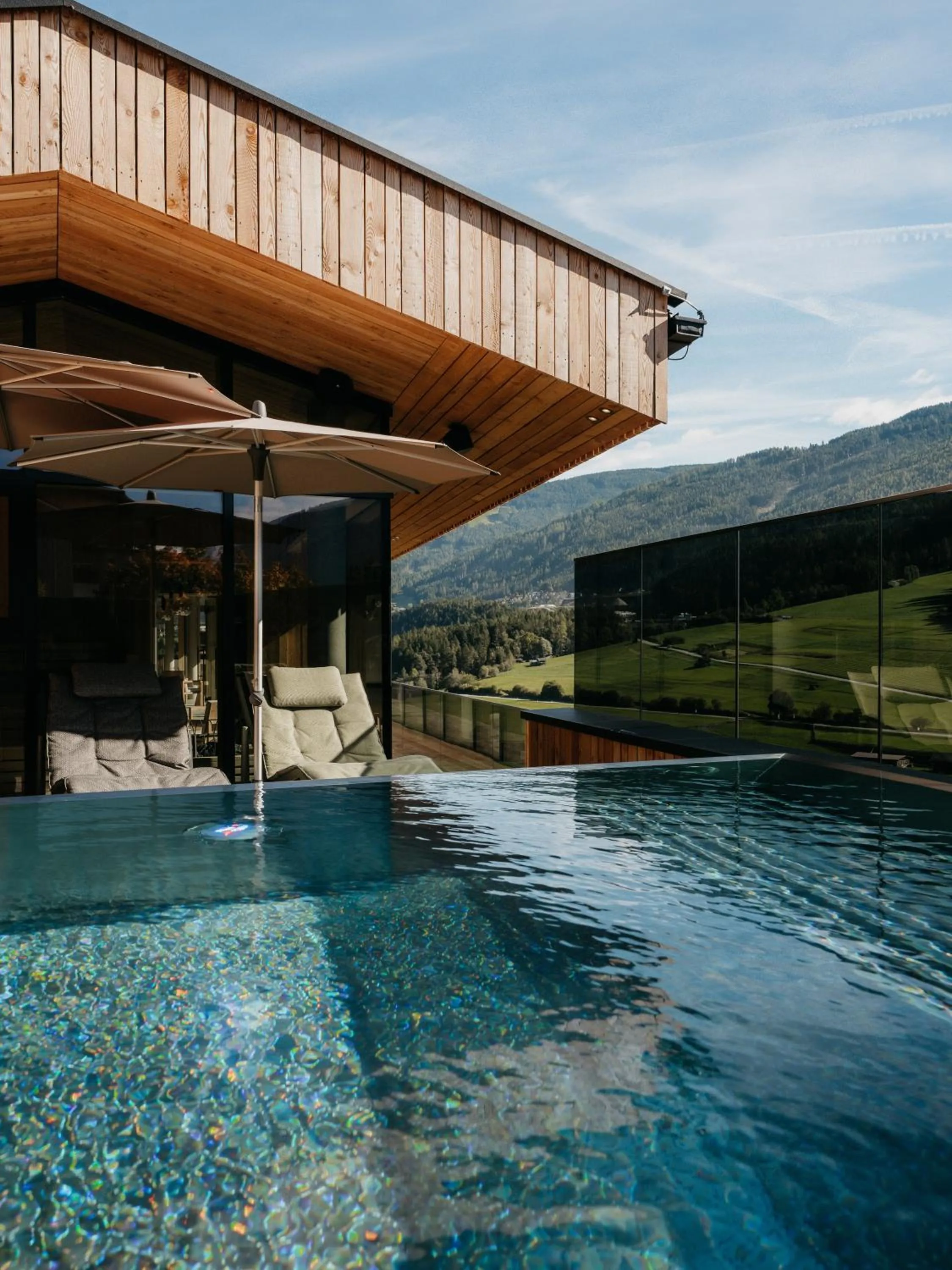 Lärchenlodge SkySpa and Rooftop Pool inklusive Stubai SuperCard
