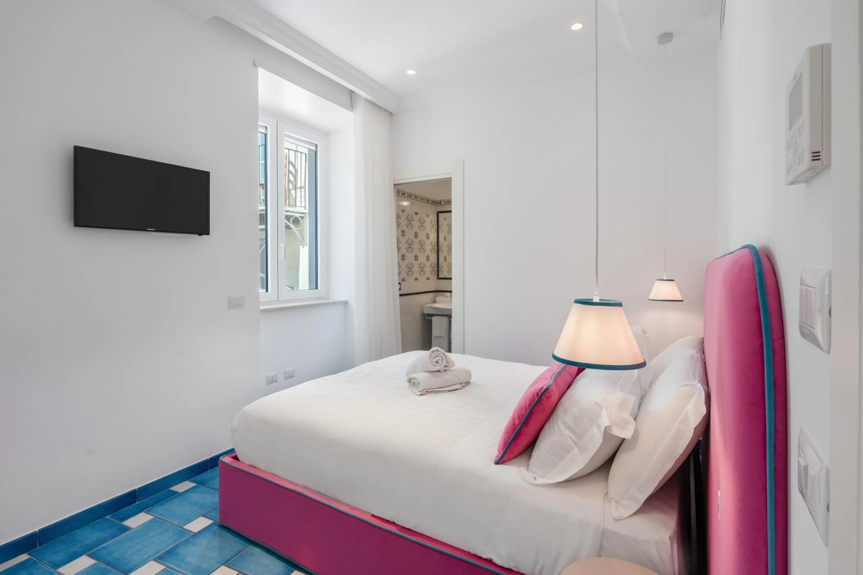 Bed in Marina Grande Residence & SPA