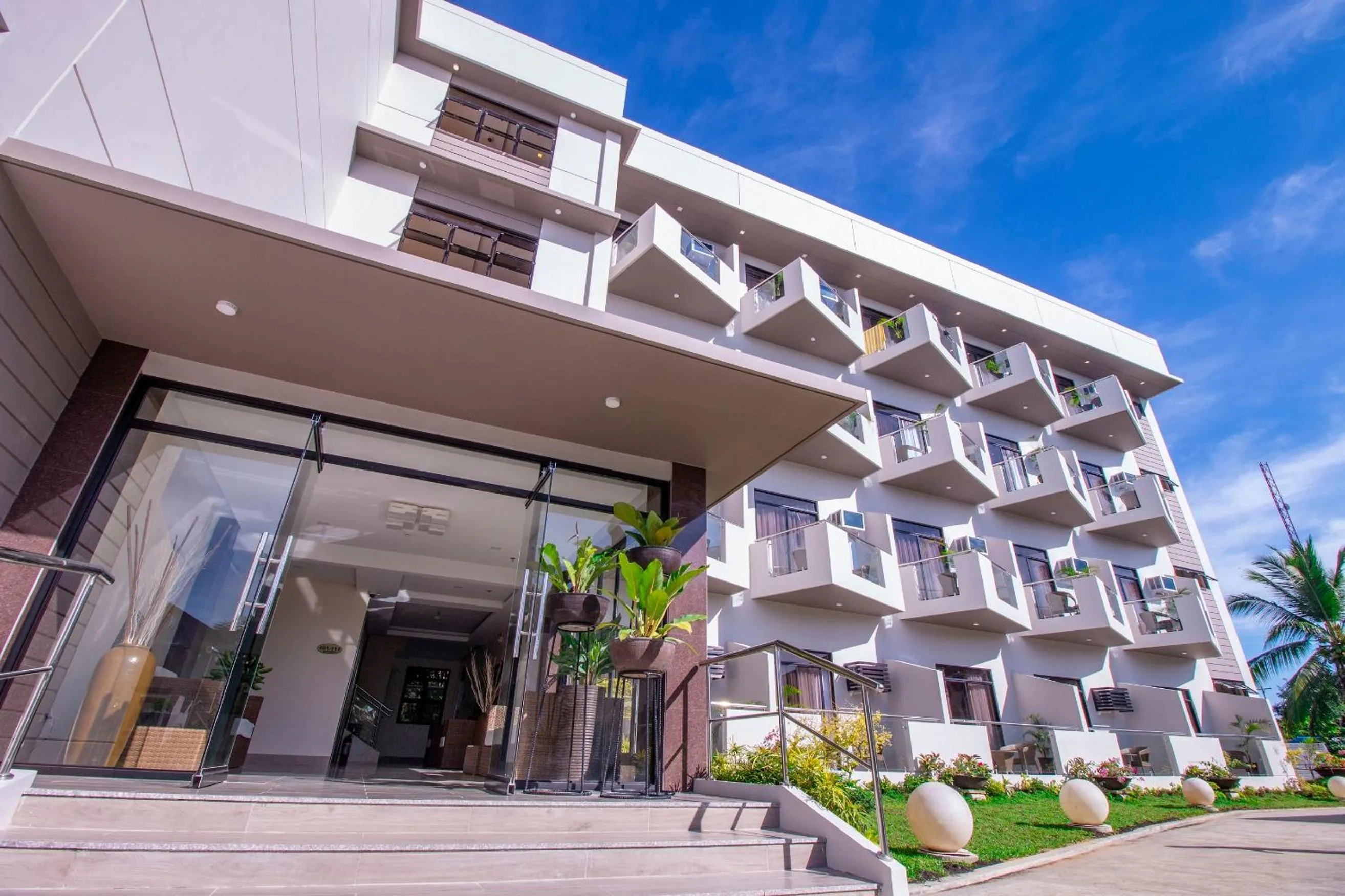 Property building in Bohol Shores