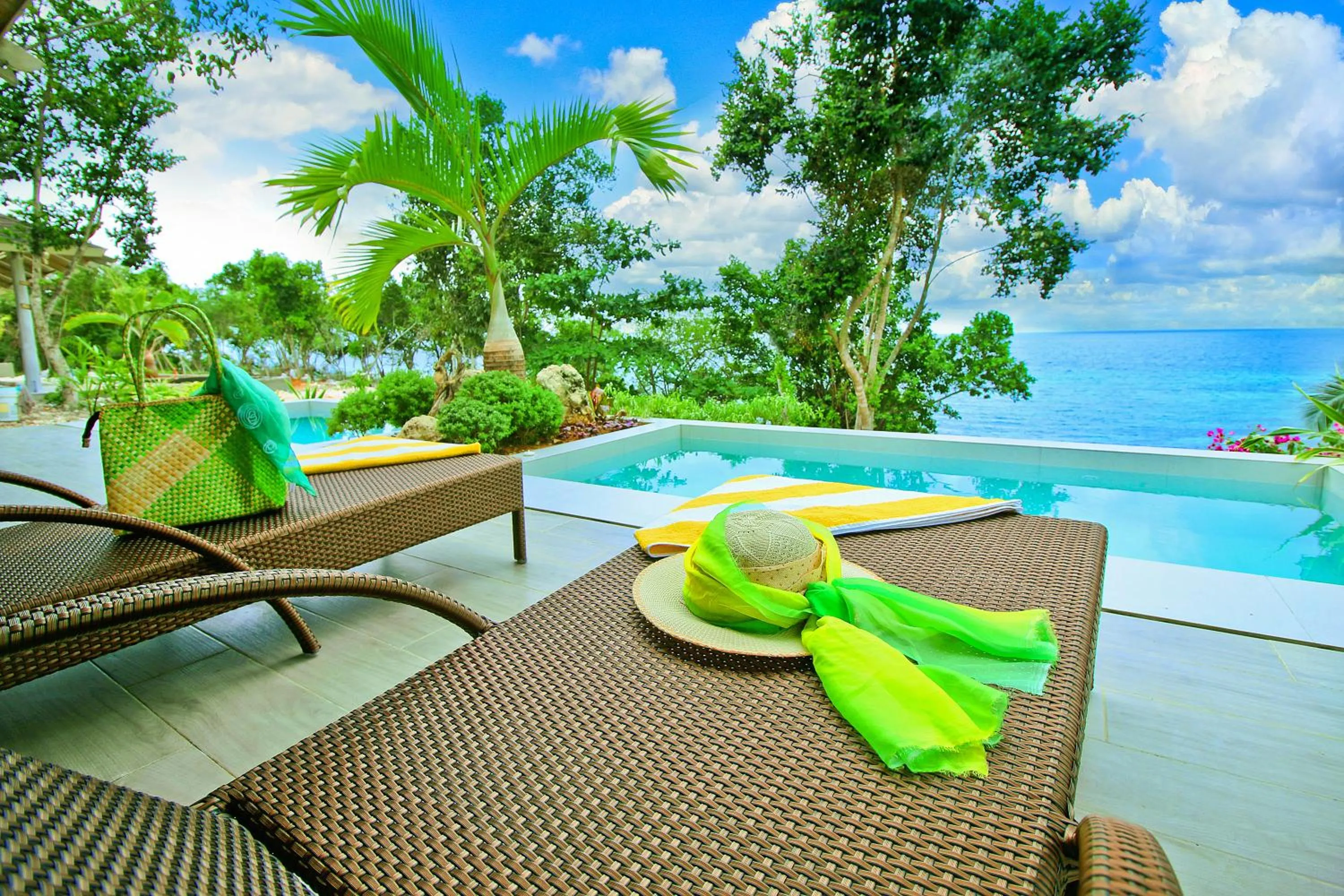 Sea view in Bohol Shores