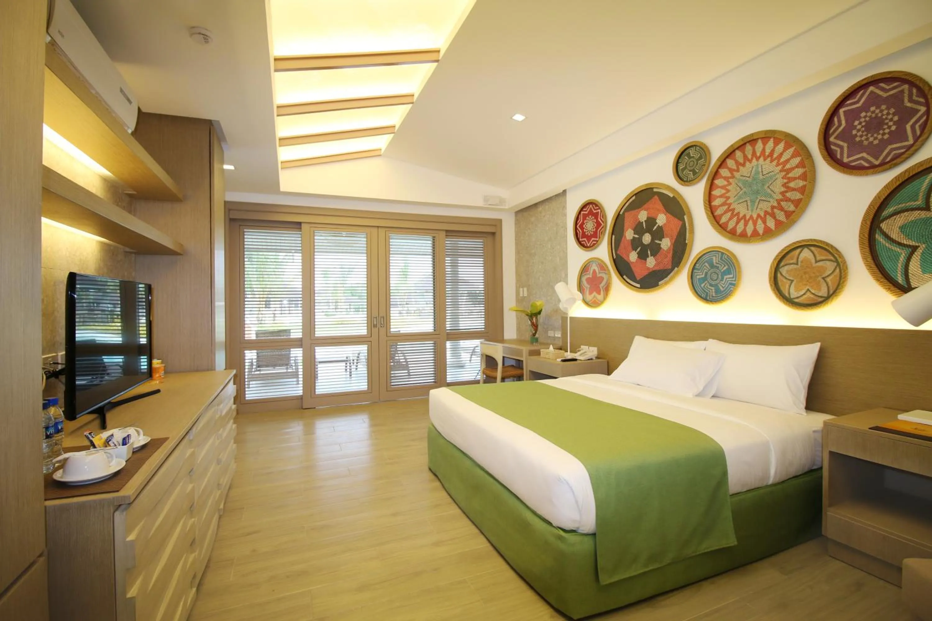 Photo of the whole room, Bed in Bohol Shores