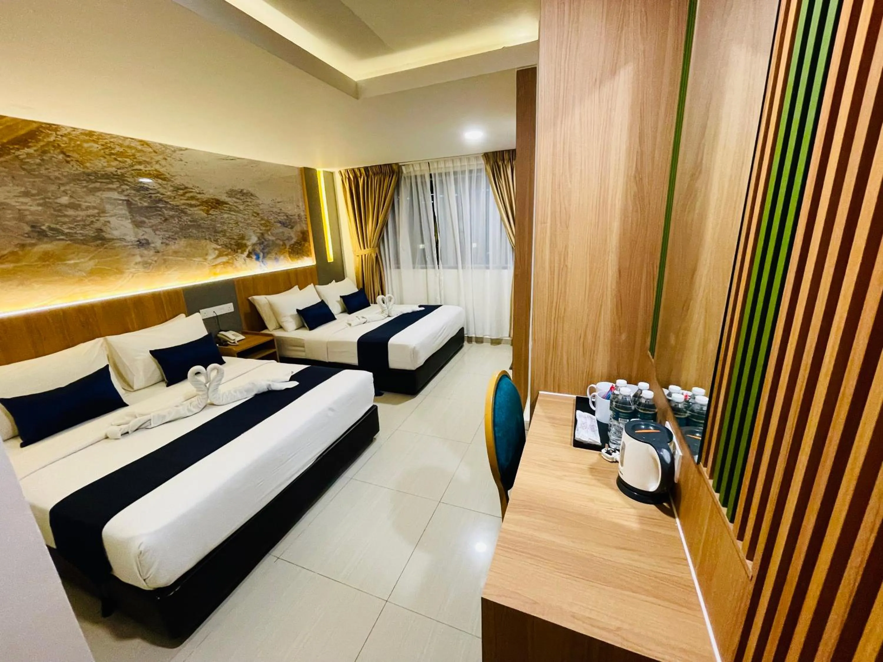 Property building, Bed in ESSY Hotel KL Sentral