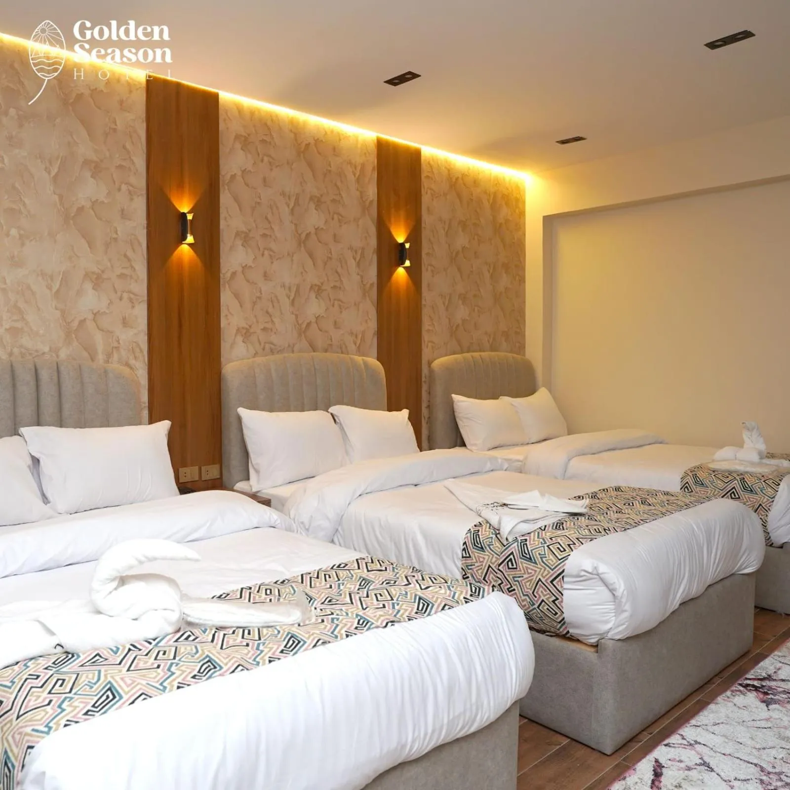 Bed in Golden Season Hotel