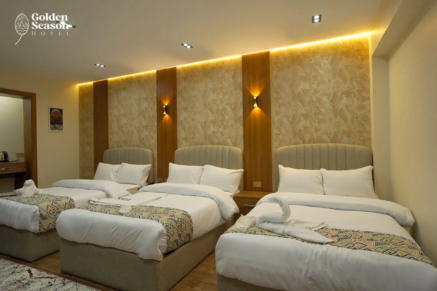 Bed in Golden Season Hotel