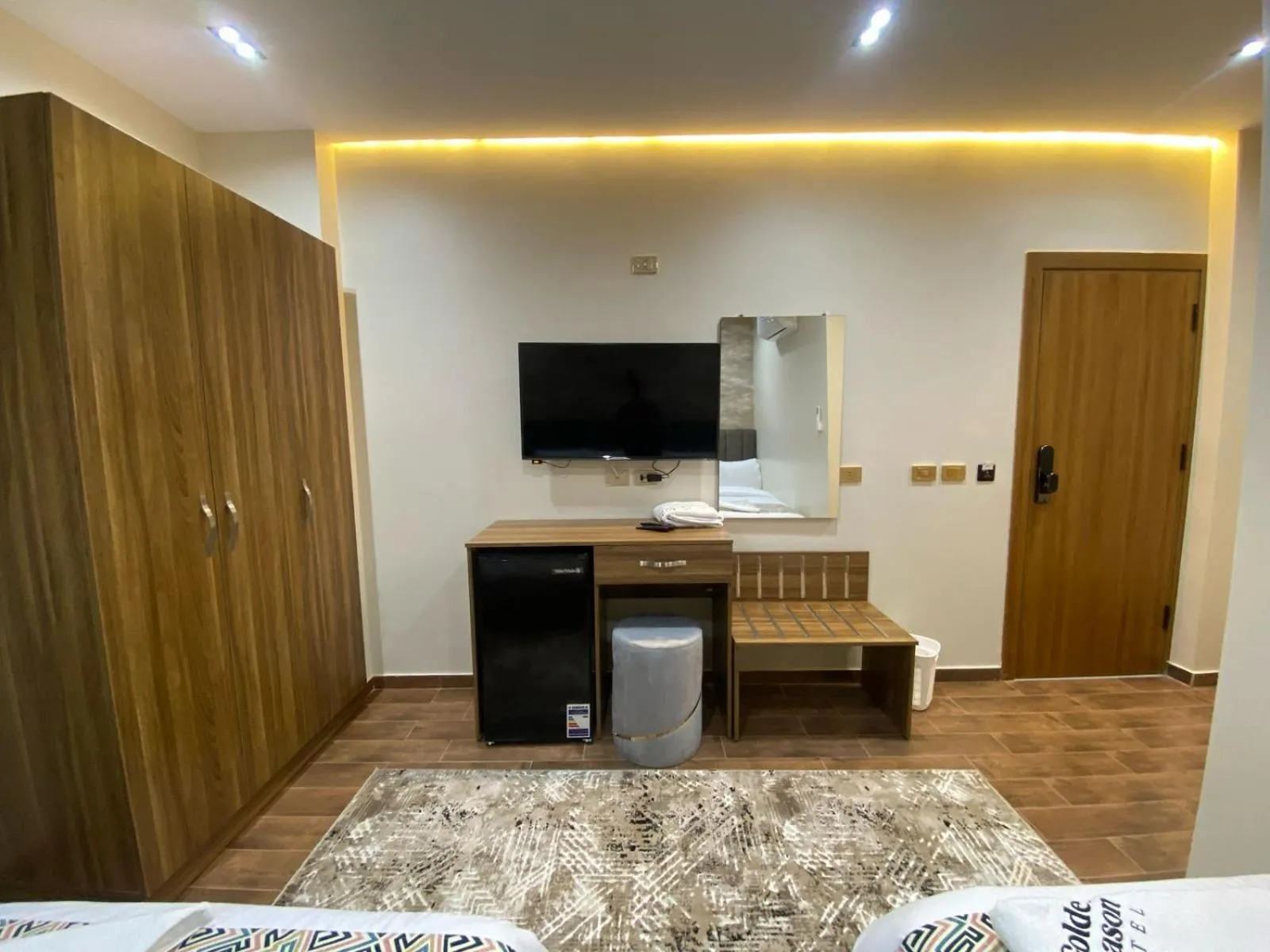 TV and multimedia in Golden Season Hotel