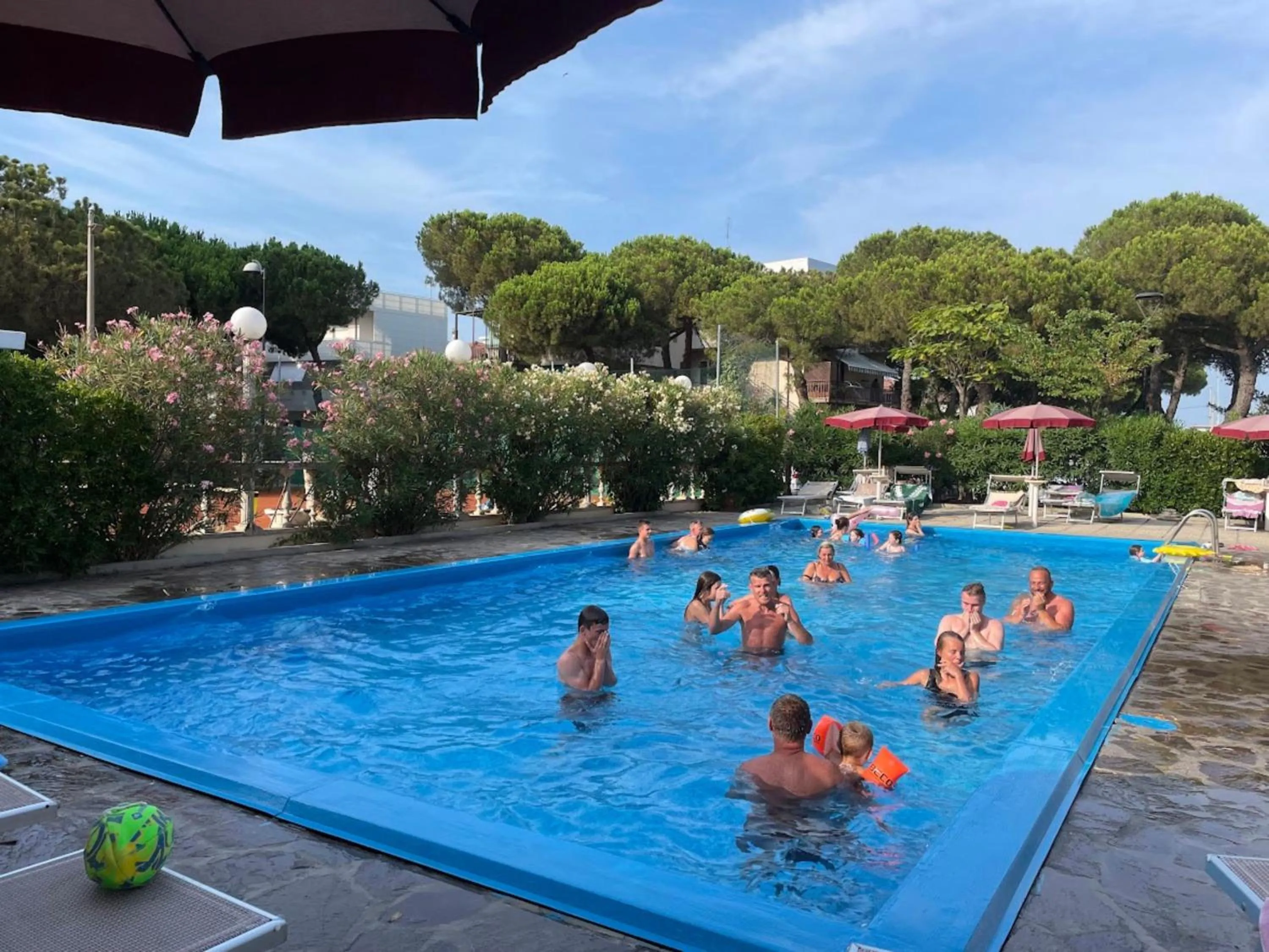 Pool view in Hotel Franca