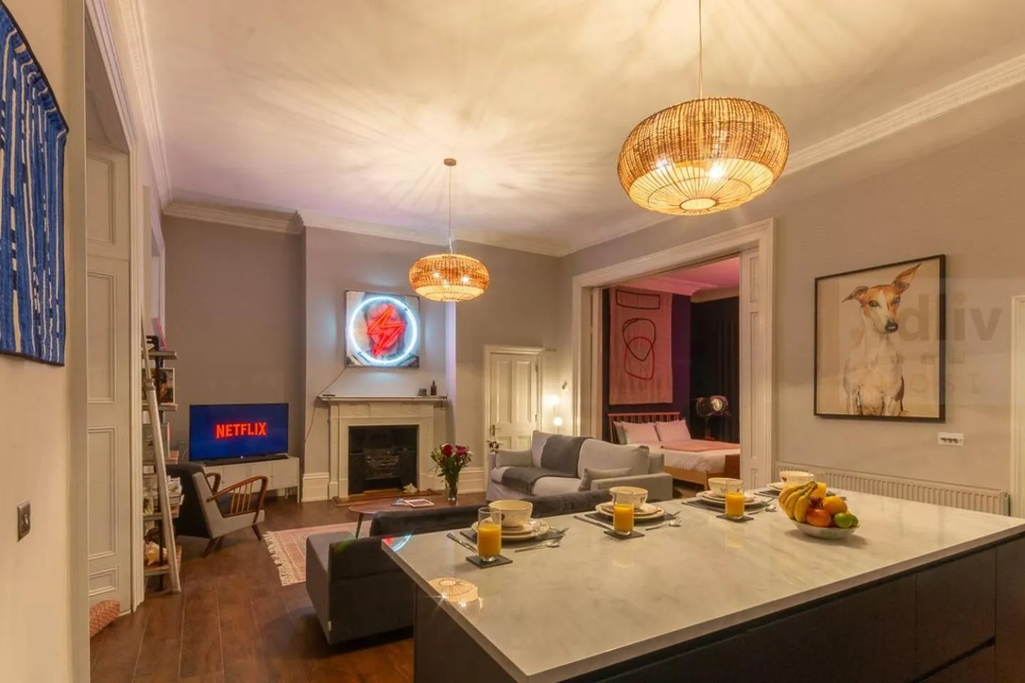 Communal lounge/ TV room in Historic Seaview Gem in Ramsgate by Adliv