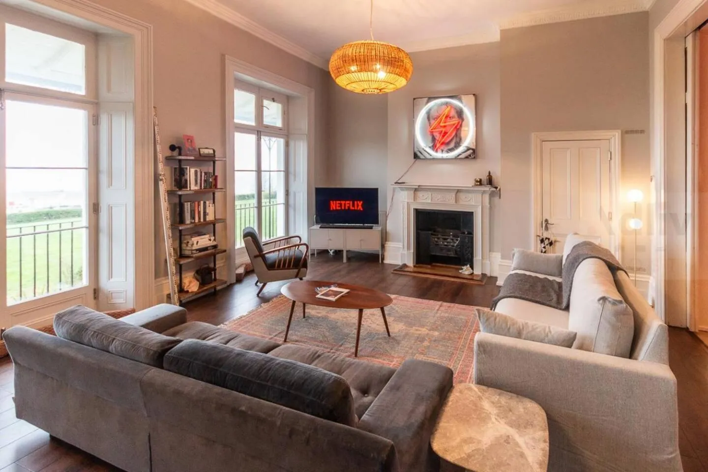 Communal lounge/ TV room in Historic Seaview Gem in Ramsgate by Adliv