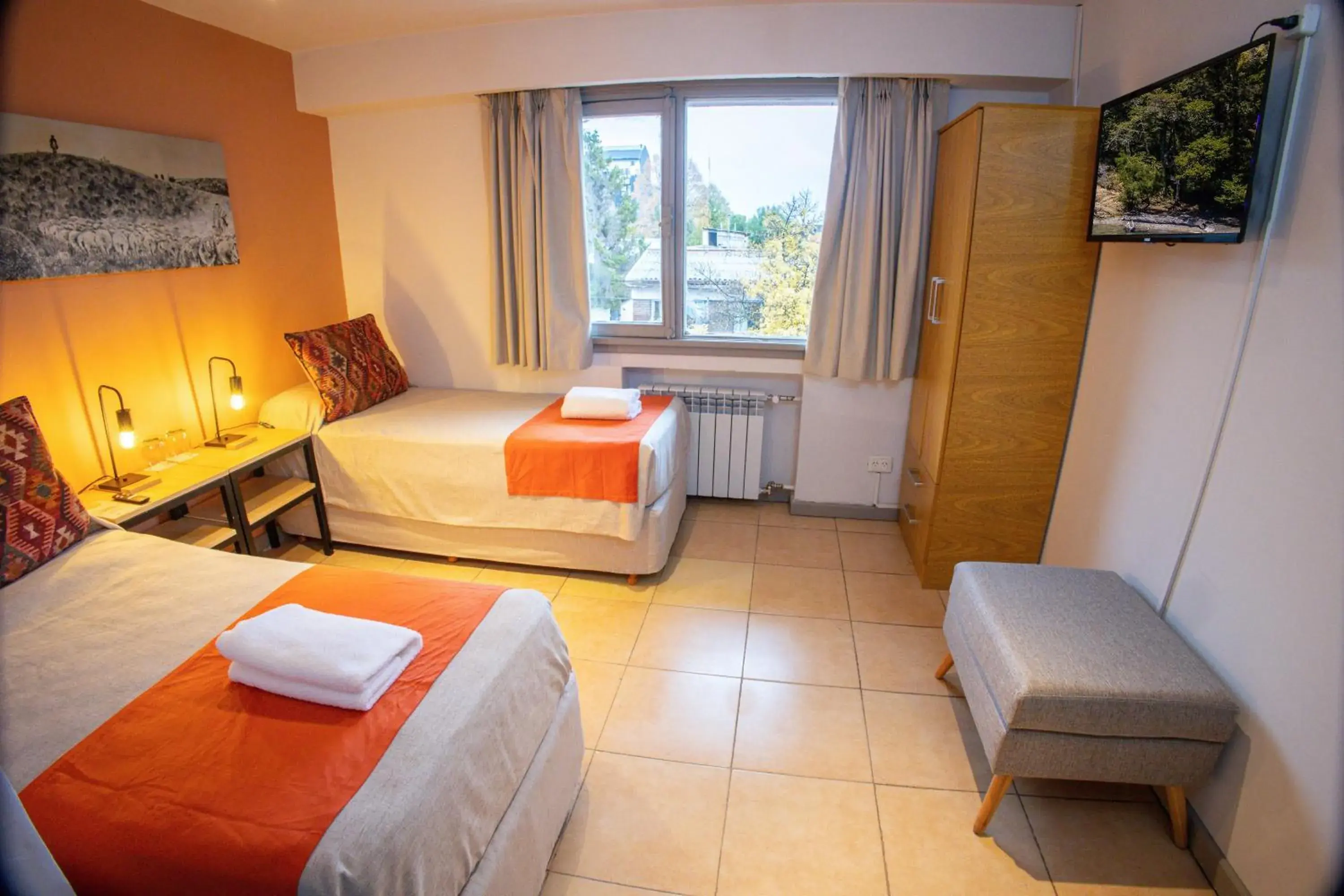 TV and multimedia, Bed in Hotel Tierra Gaucha TV and multimedia, Bed in Hotel Tierra Gaucha