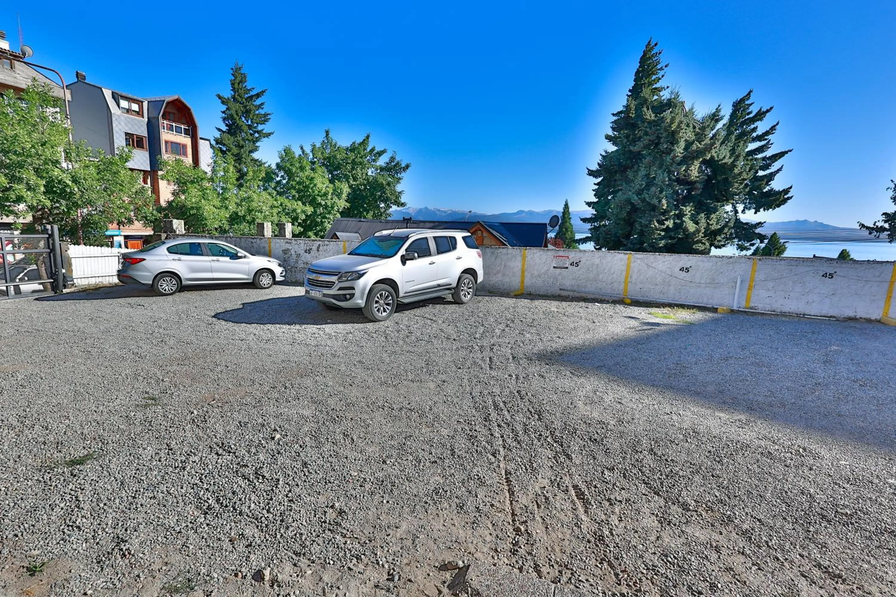 Parking in Hotel Tierra Gaucha