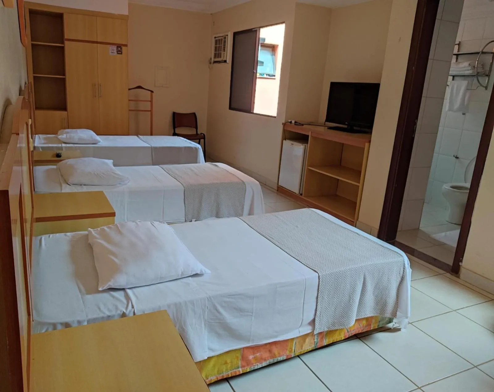 Photo of the whole room, Bed in Gran Roza Hotel