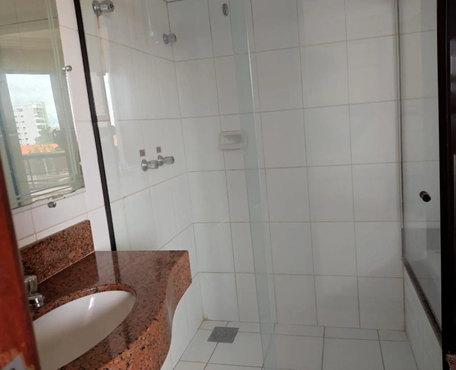 Bathroom in Gran Roza Hotel