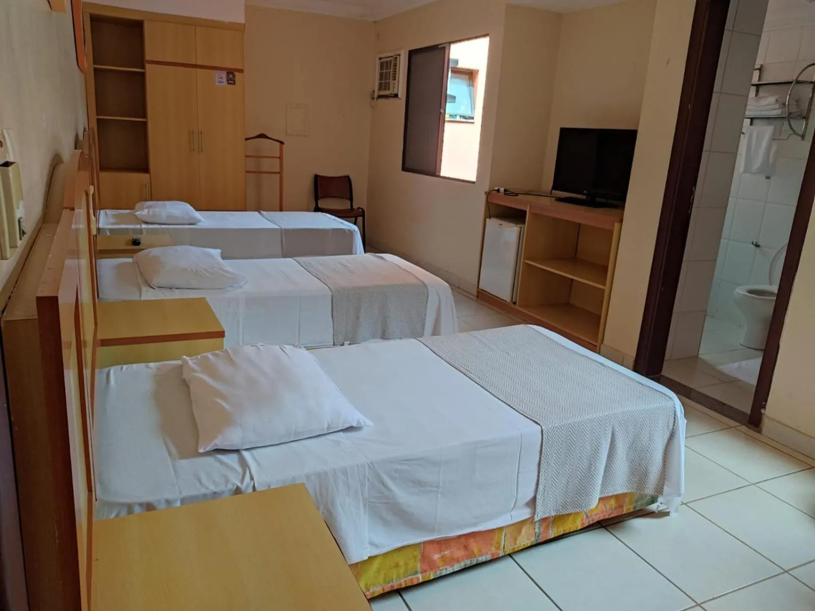Photo of the whole room, Bed in Gran Roza Hotel