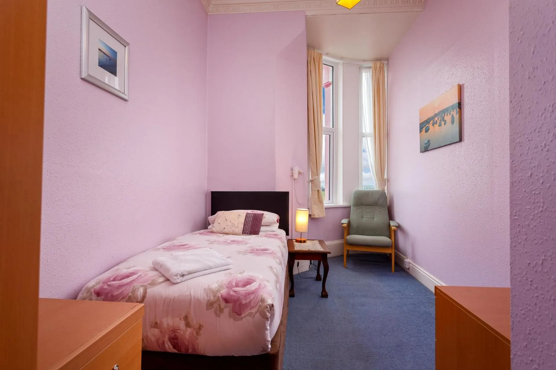 Bed in Cherry Tree Hotel