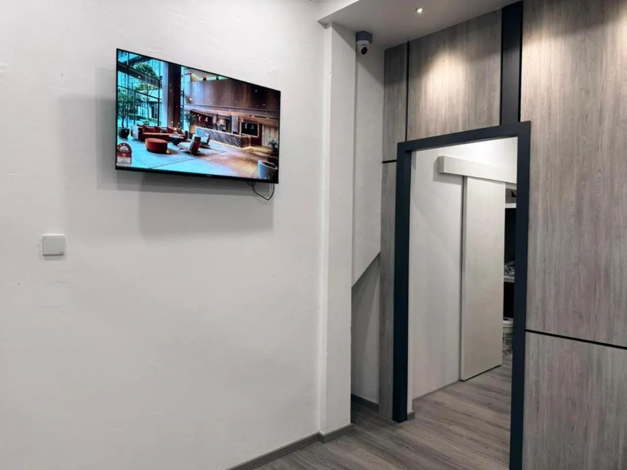 TV and multimedia in Hota Inn Limbang