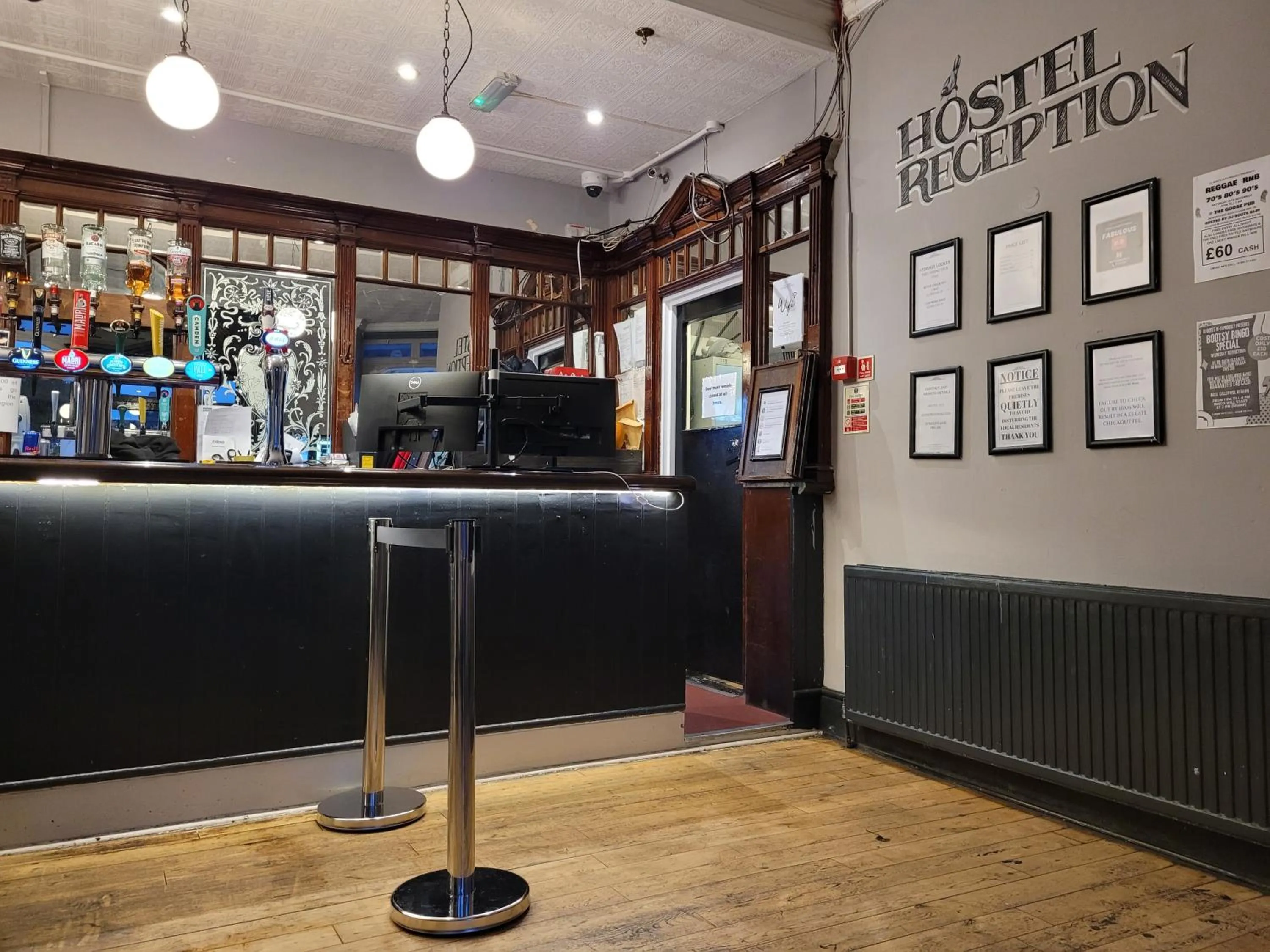 Nightclub / DJ in Queen Elizabeth Hostel