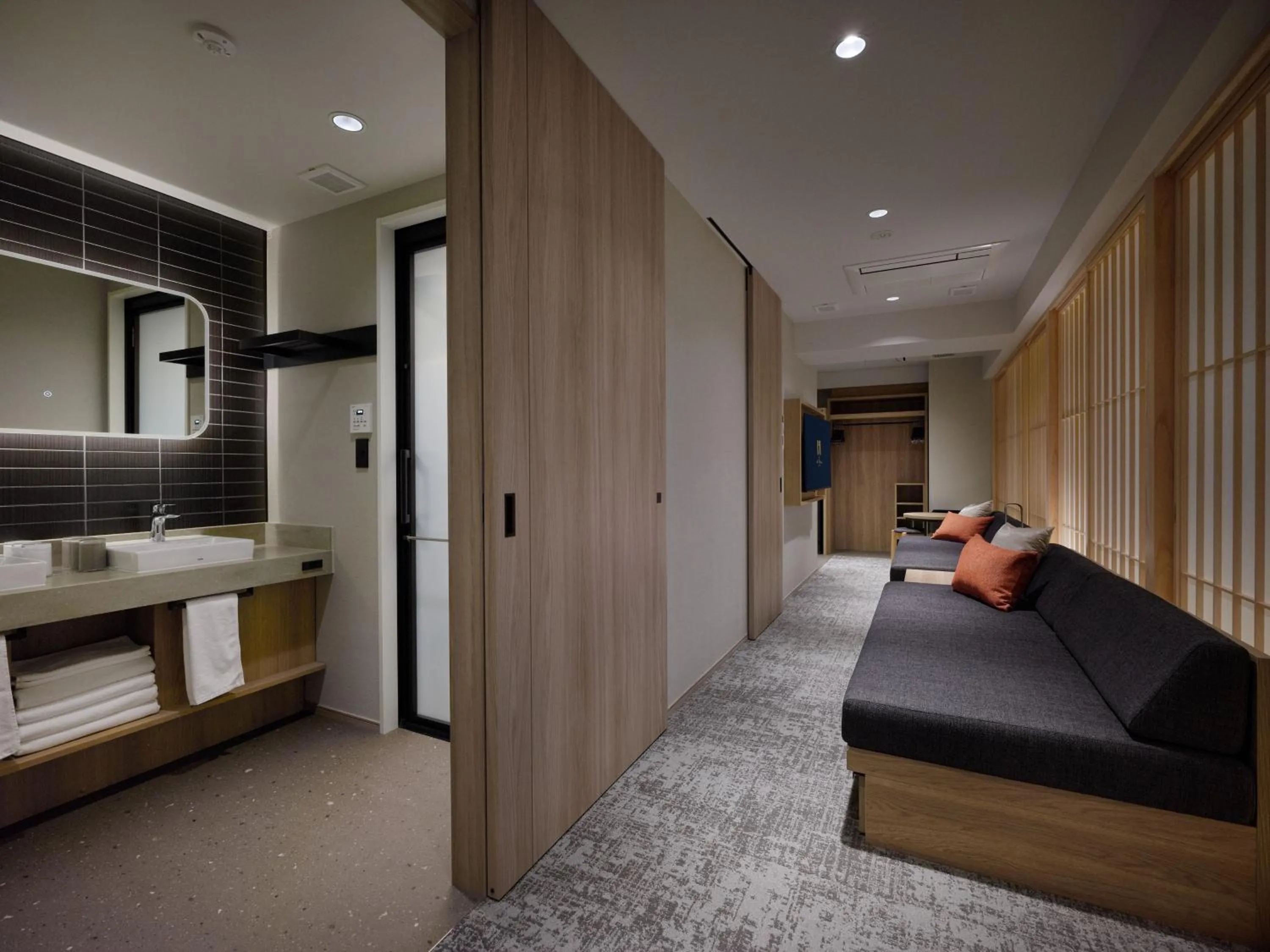 Bed in Premium Apart MONday GINZA EAST