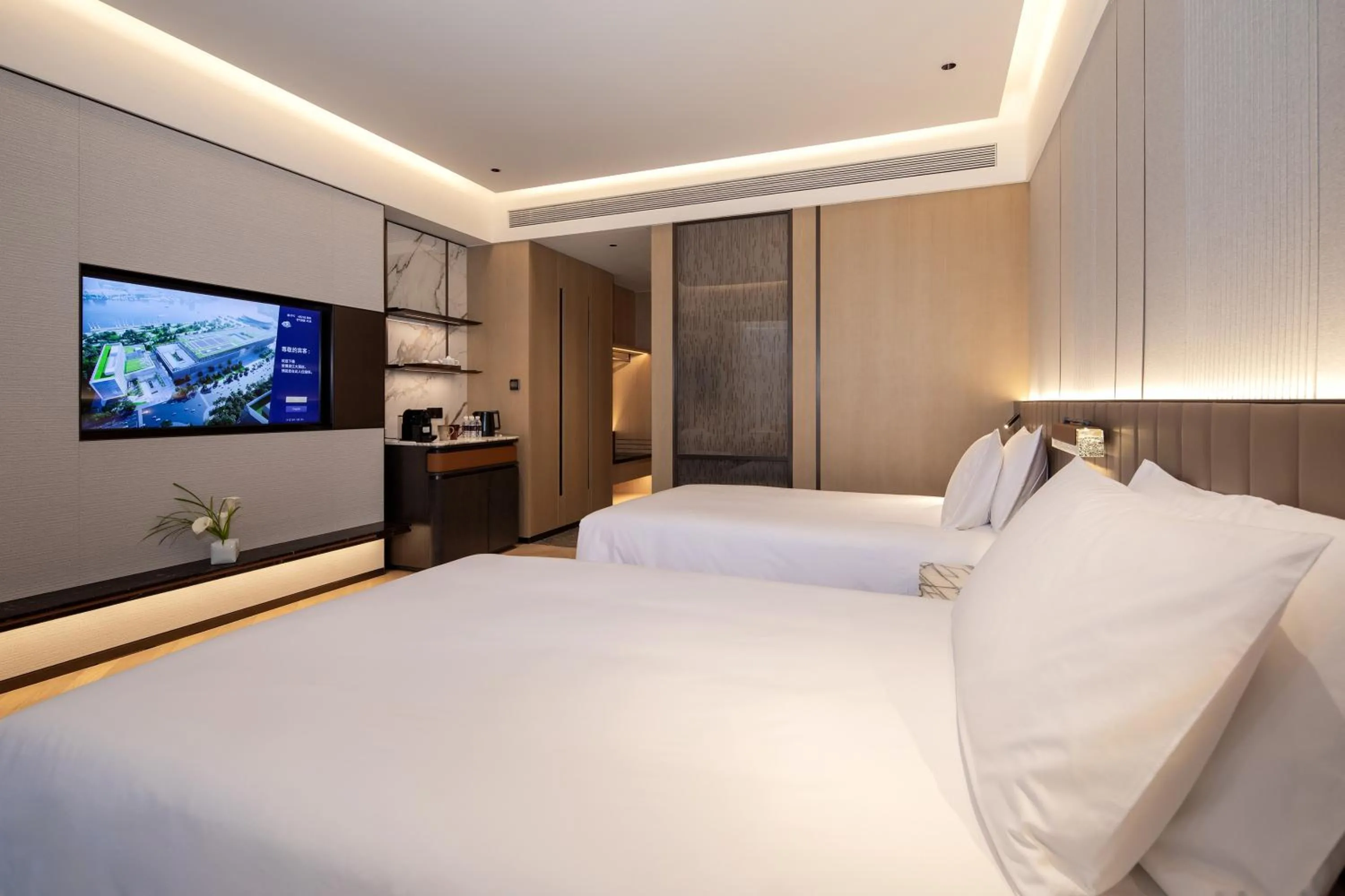 View (from property/room), Bed in Shanghai Expo RiverSide Hotel