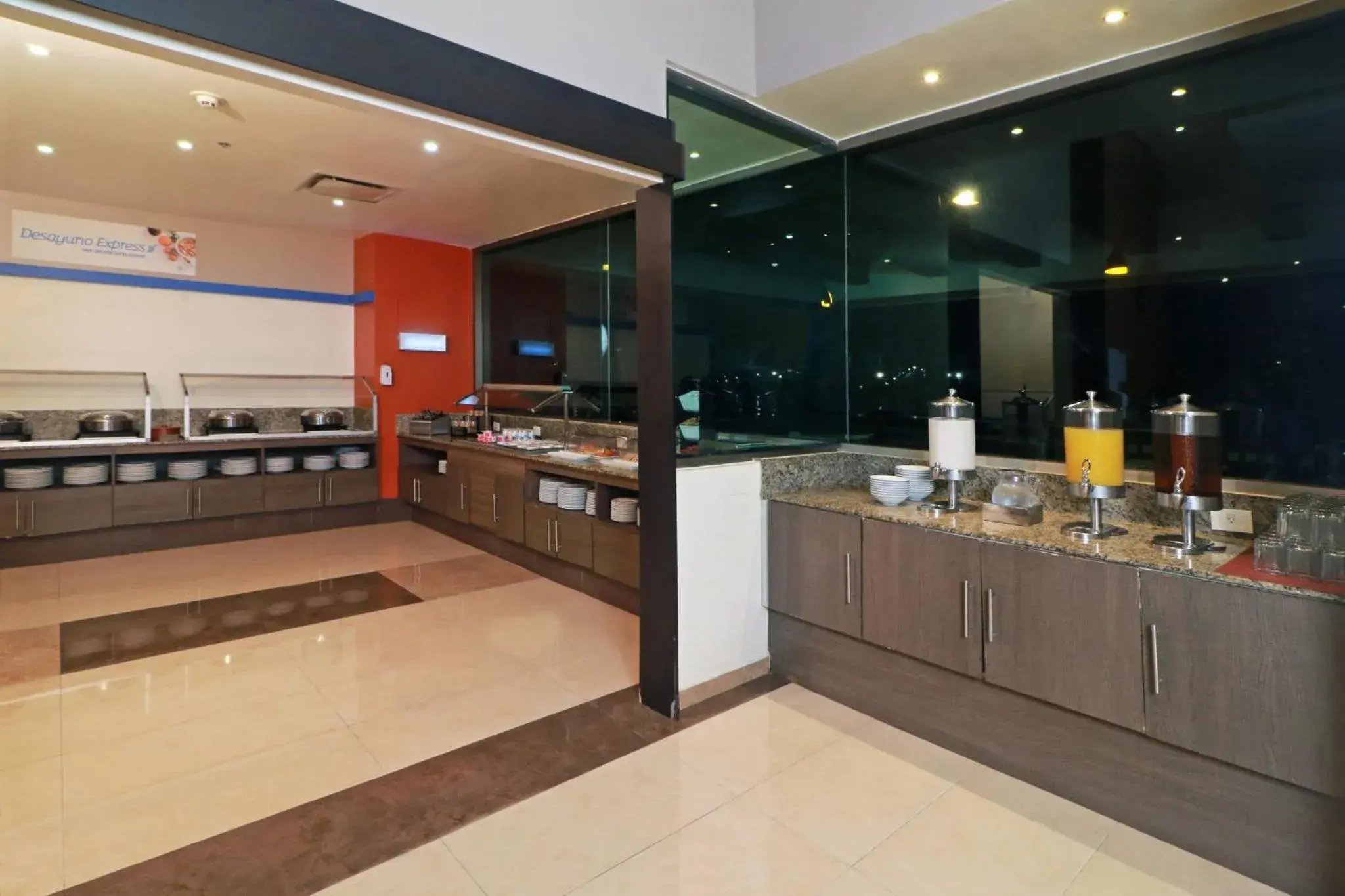 Breakfast in Holiday Inn Express - Tuxpan by IHG Breakfast in Holiday Inn Express - Tuxpan by IHG