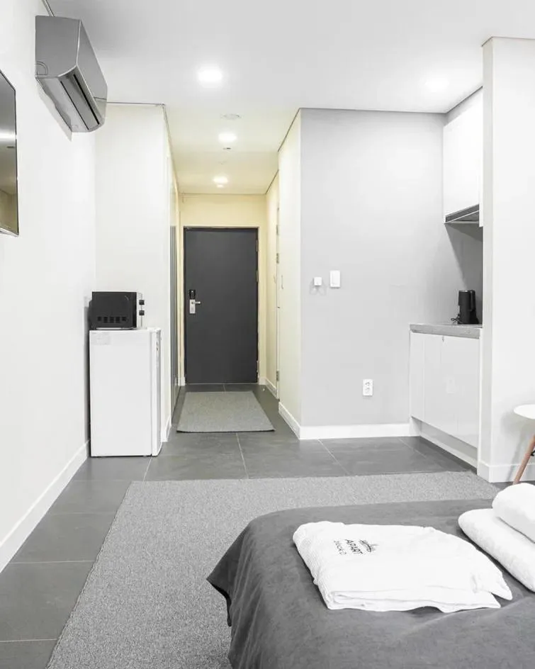 Bed in HIGHVILL Hotel by AG Hotels Group