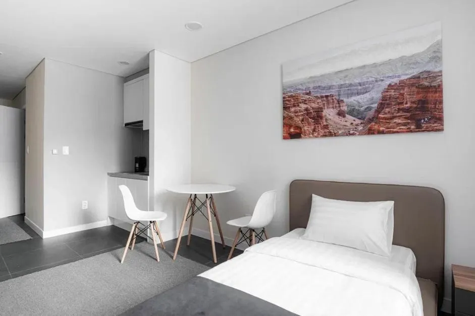 Photo of the whole room, Bed in HIGHVILL Hotel by AG Hotels Group
